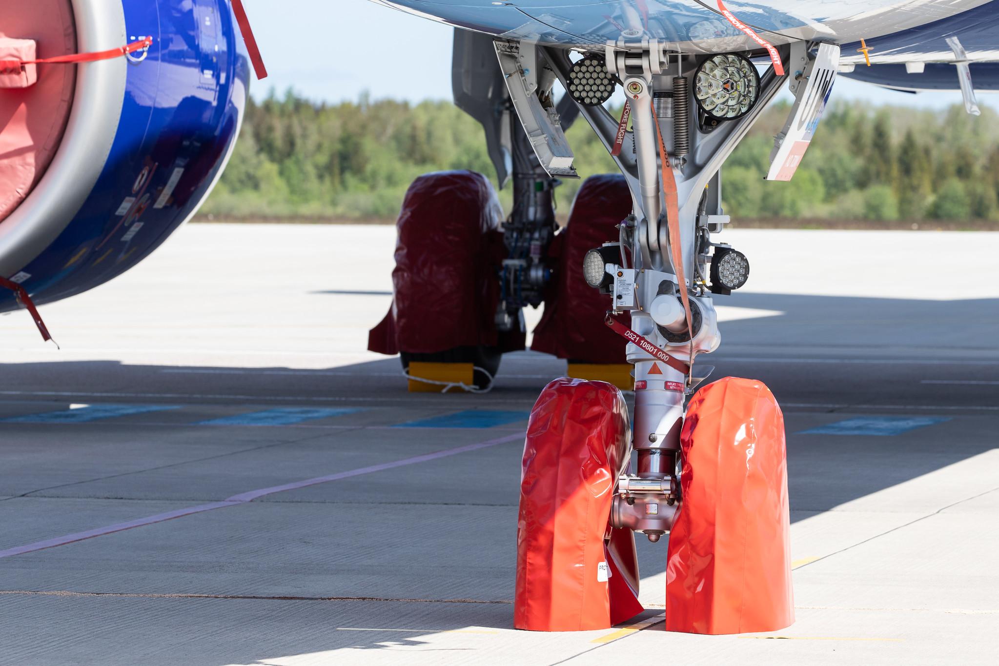 Flughafen Rostock-Laage: IndiGo (6E / IGO) |  Airbus A321-271NX A21N | D-AVZZ | MSN 9336