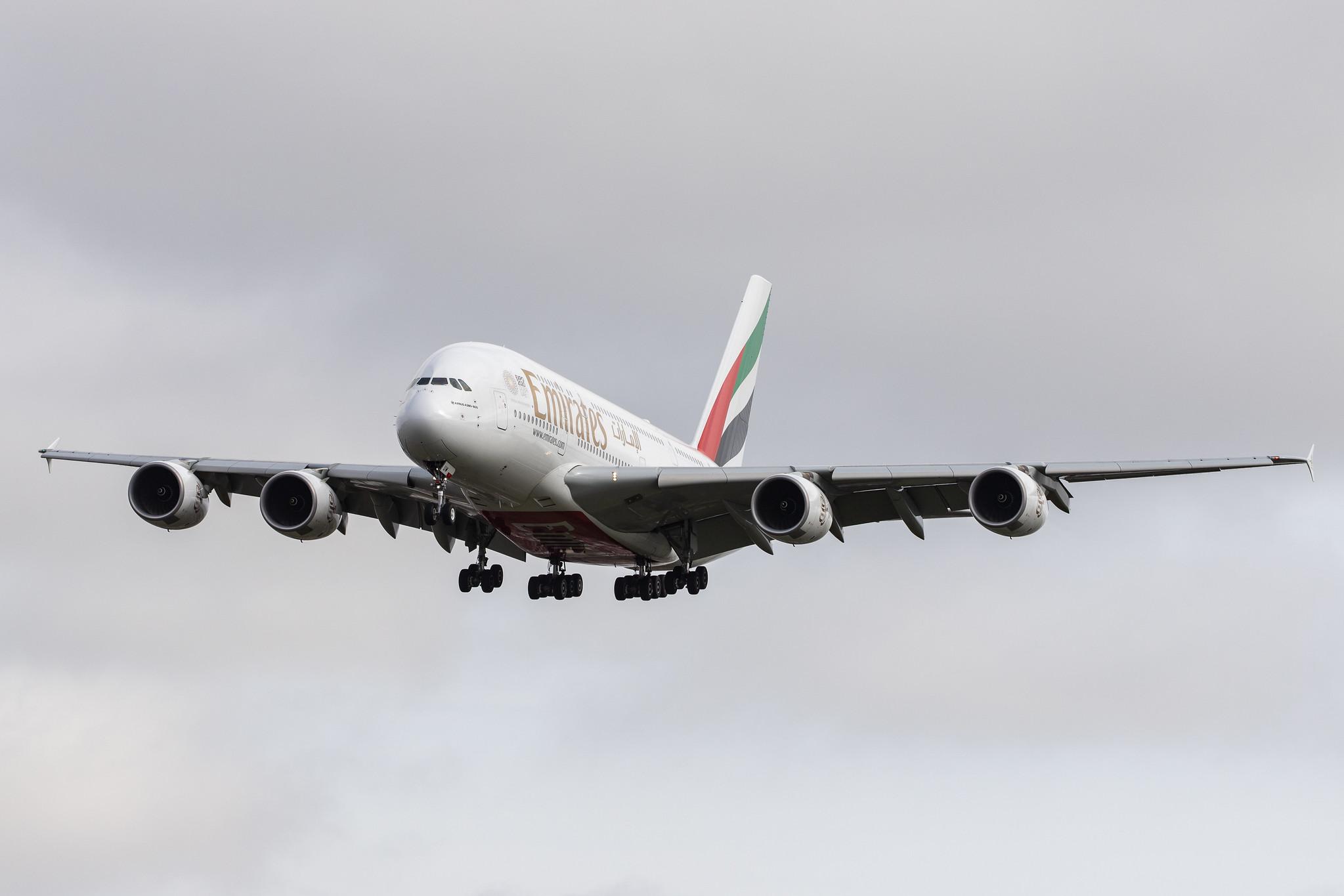 London Heathrow Airport: Emirates (EK / UAE) |  Airbus A380-842 A388 | A6-EUM | MSN 225