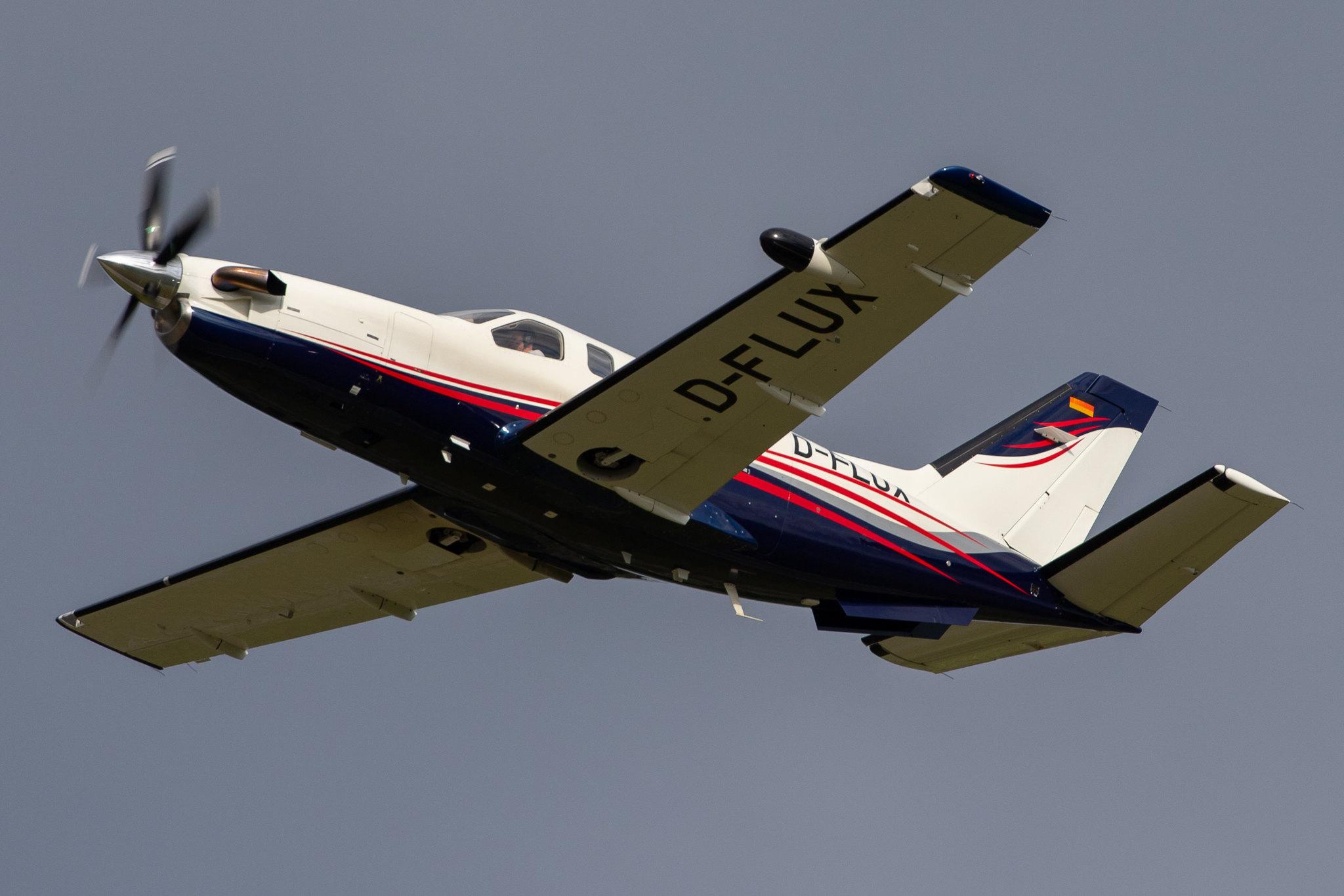Hamburg Airport: Private Owner |  Socata TBM 850 TBM8 | D-FLUX | MSN 569
