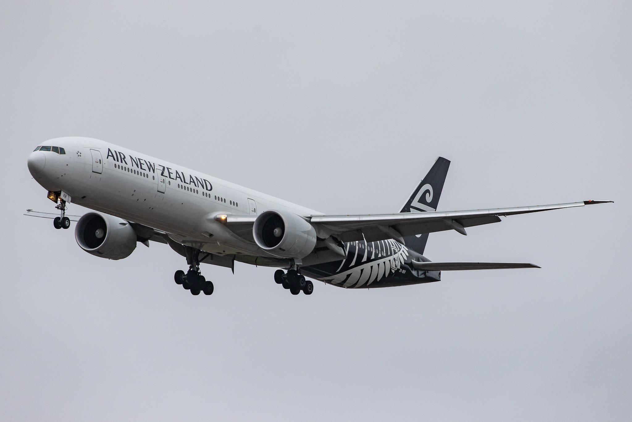 London Heathrow Airport: Air New Zealand (NZ / ANZ) |  Boeing 777-319(ER) B77W | ZK-OKR | MSN 44546