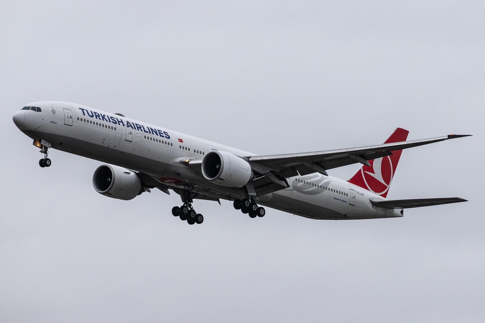 London Heathrow Airport: Turkish Airlines (TK / THY) |  Boeing 777-3F2(ER) B77W | TC-LJE | MSN 44126