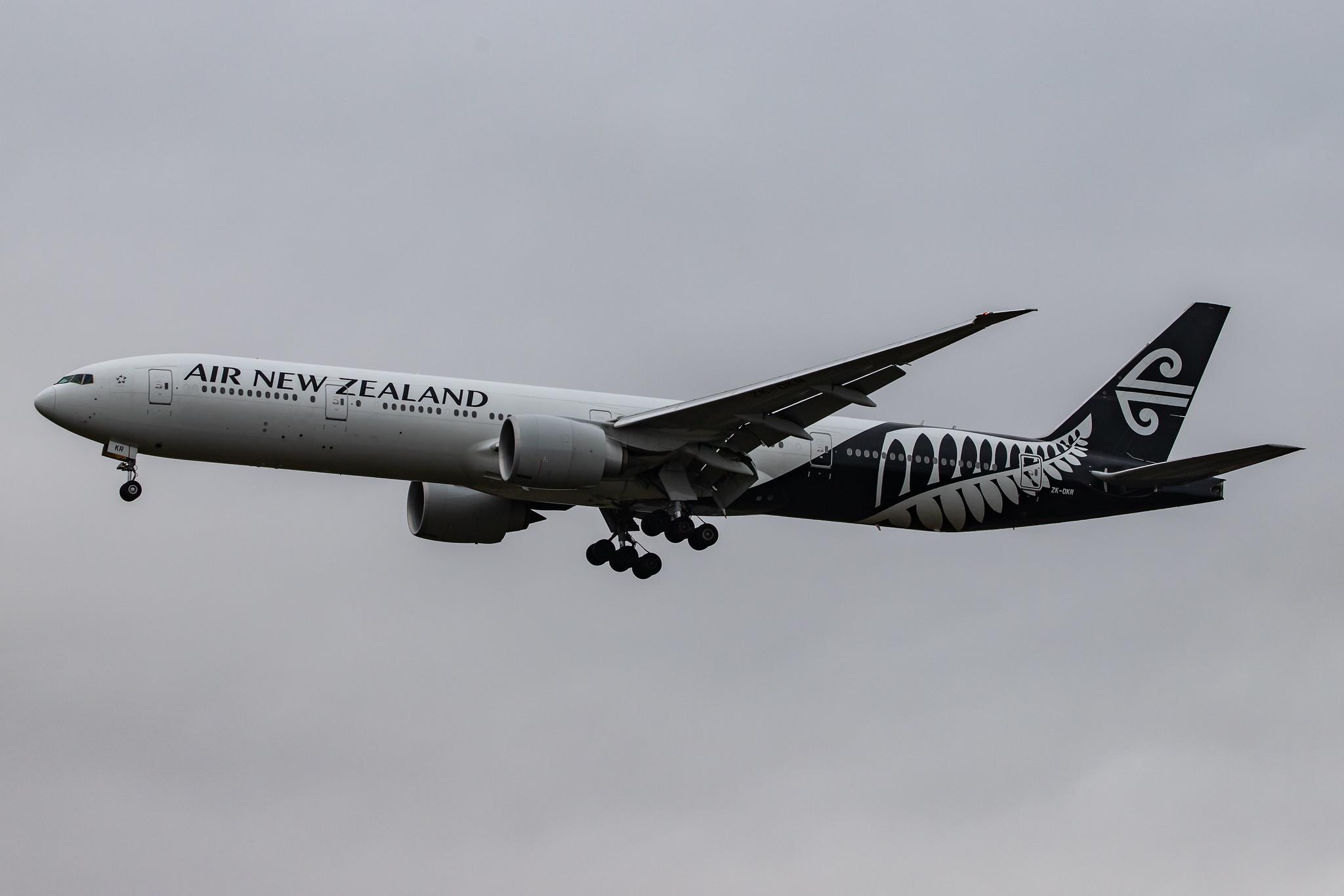 London Heathrow Airport: Air New Zealand (NZ / ANZ) |  Boeing 777-319(ER) B77W | ZK-OKR | MSN 44546