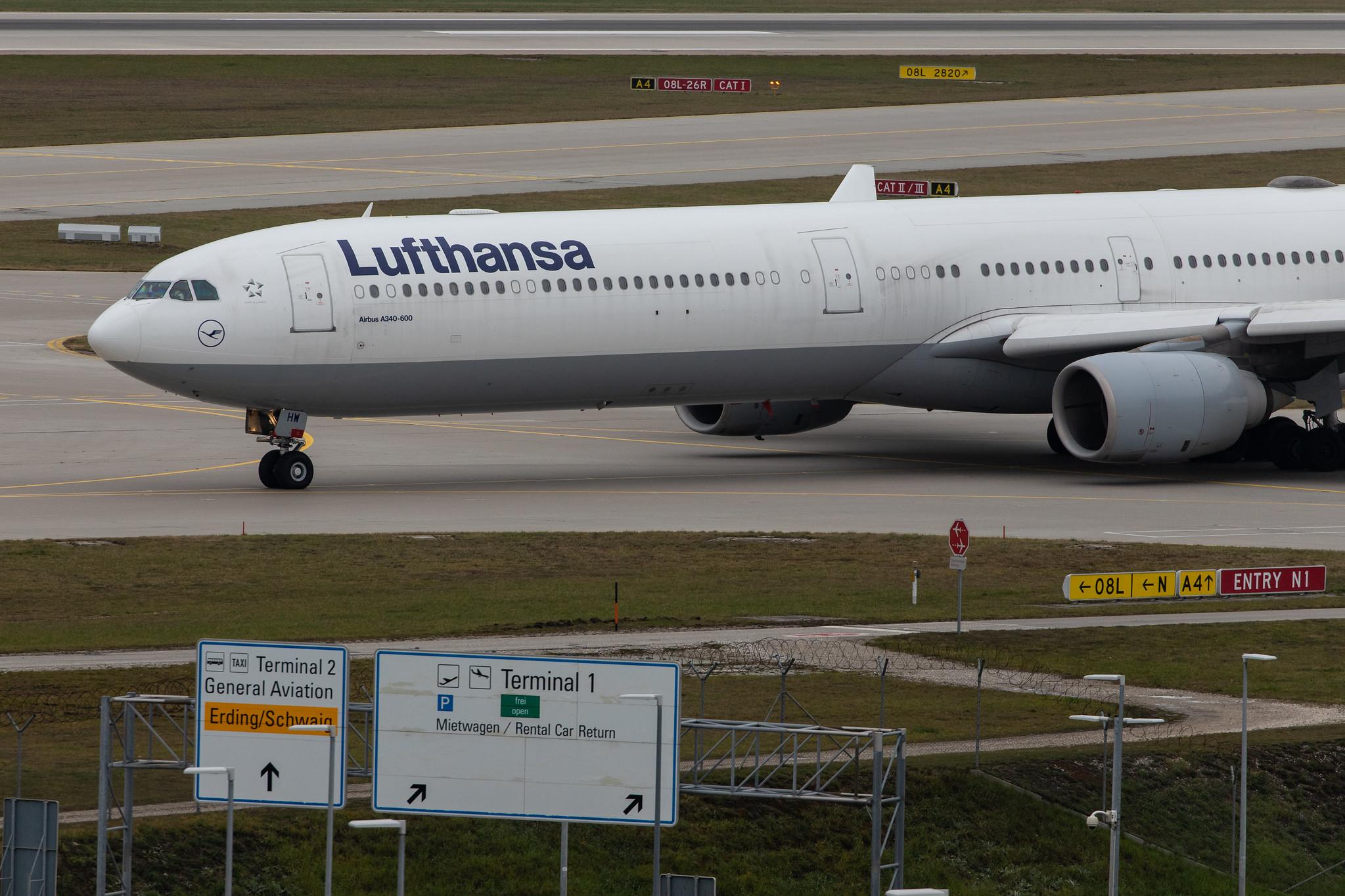 Munich Airport: Lufthansa (LH / DLH) |  Airbus A340-642 A346 | D-AIHW | MSN 0972