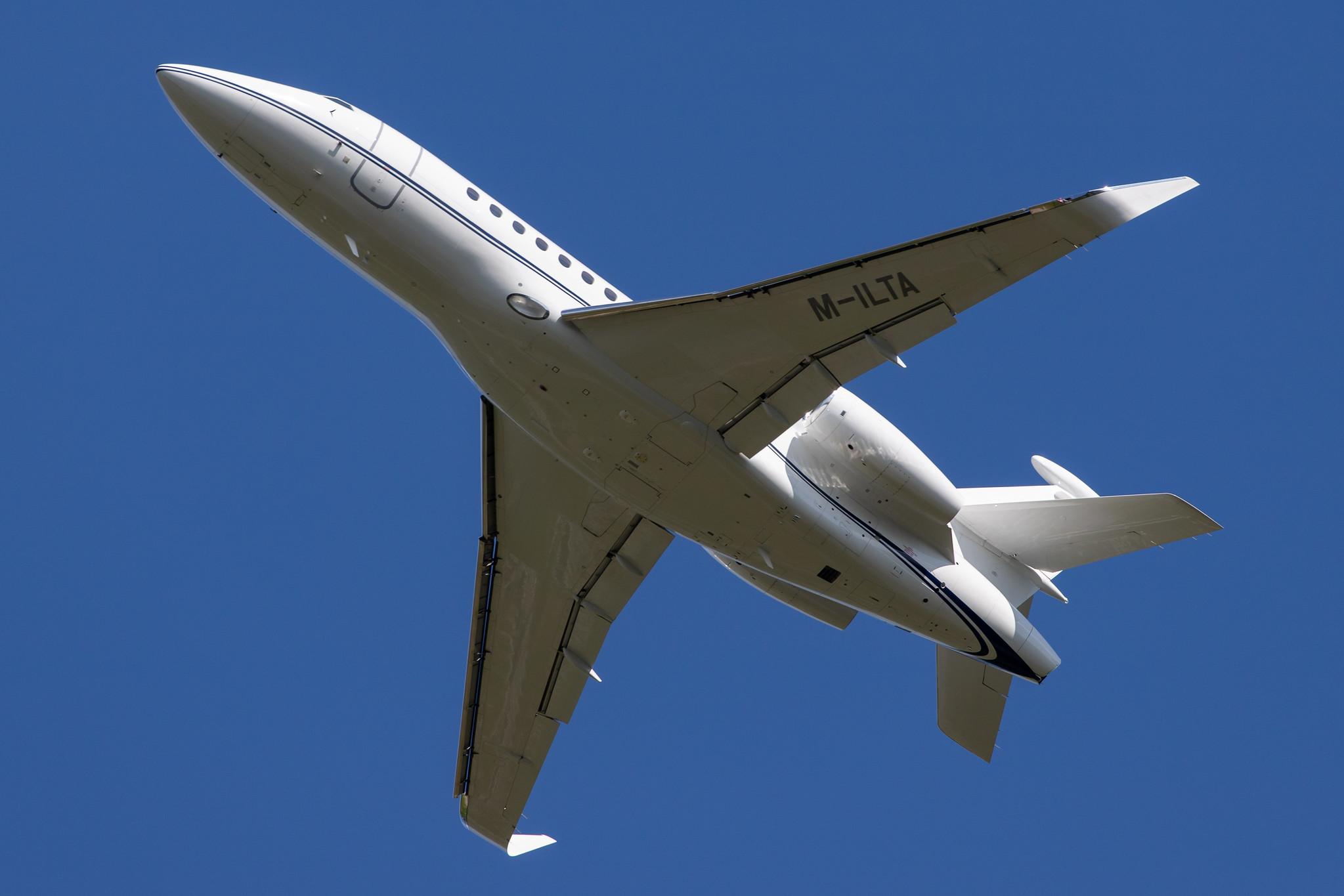 Hamburg Airport: Private Owner |  Dassault Falcon 900LX F900 | M-ILTA | MSN 306