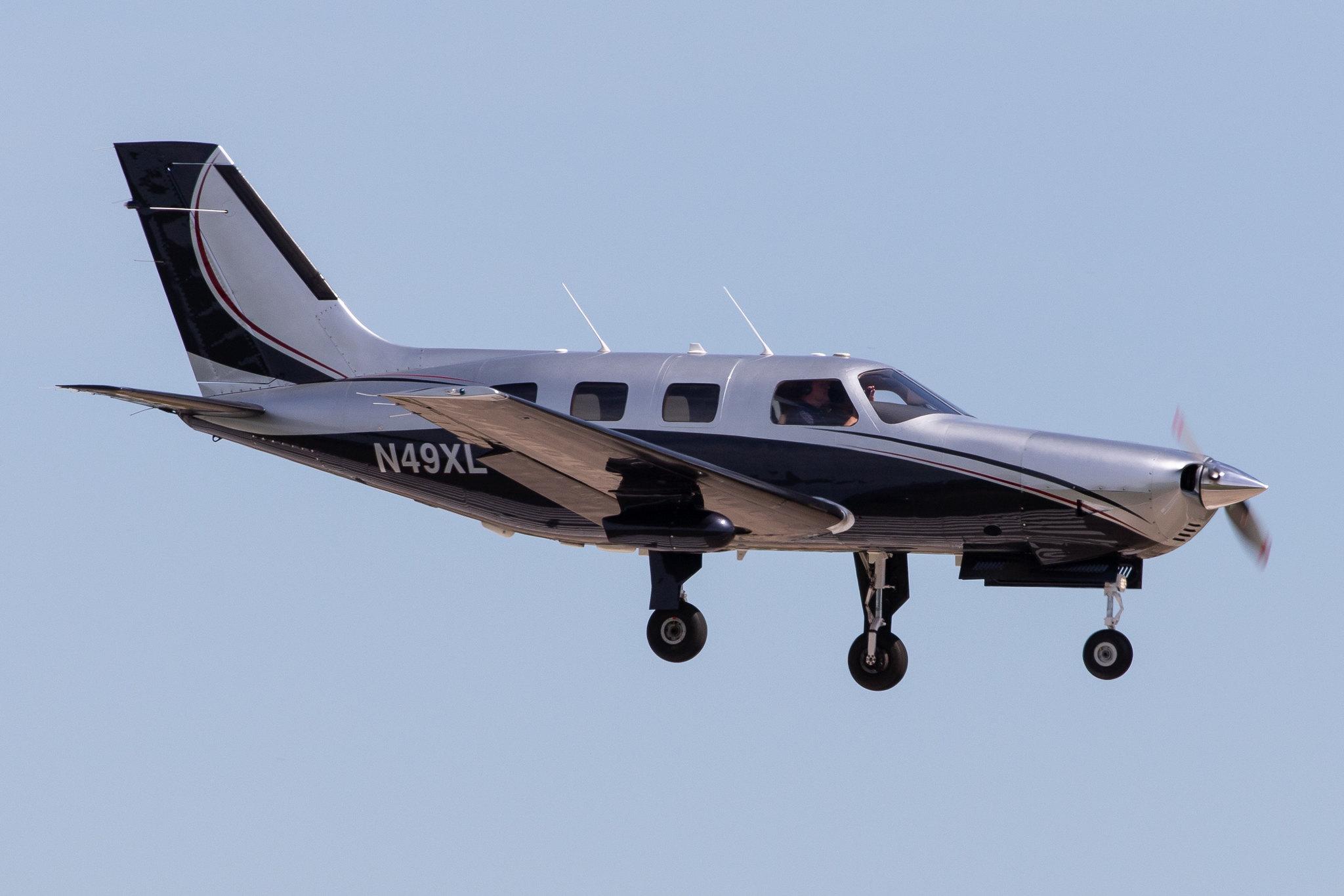Hamburg Airport: Private Owner |  Piper PA-46-350P Malibu Mirage PA46 | N49XL | MSN 4622049