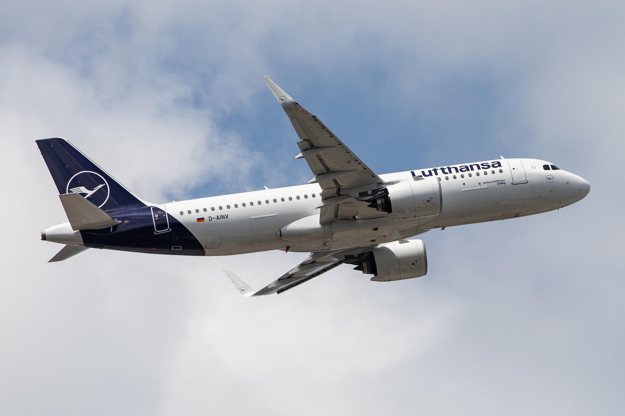 Frankfurt Airport: Lufthansa (LH / DLH) |  Airbus A320-271N A20N | D-AINV | MSN 9071