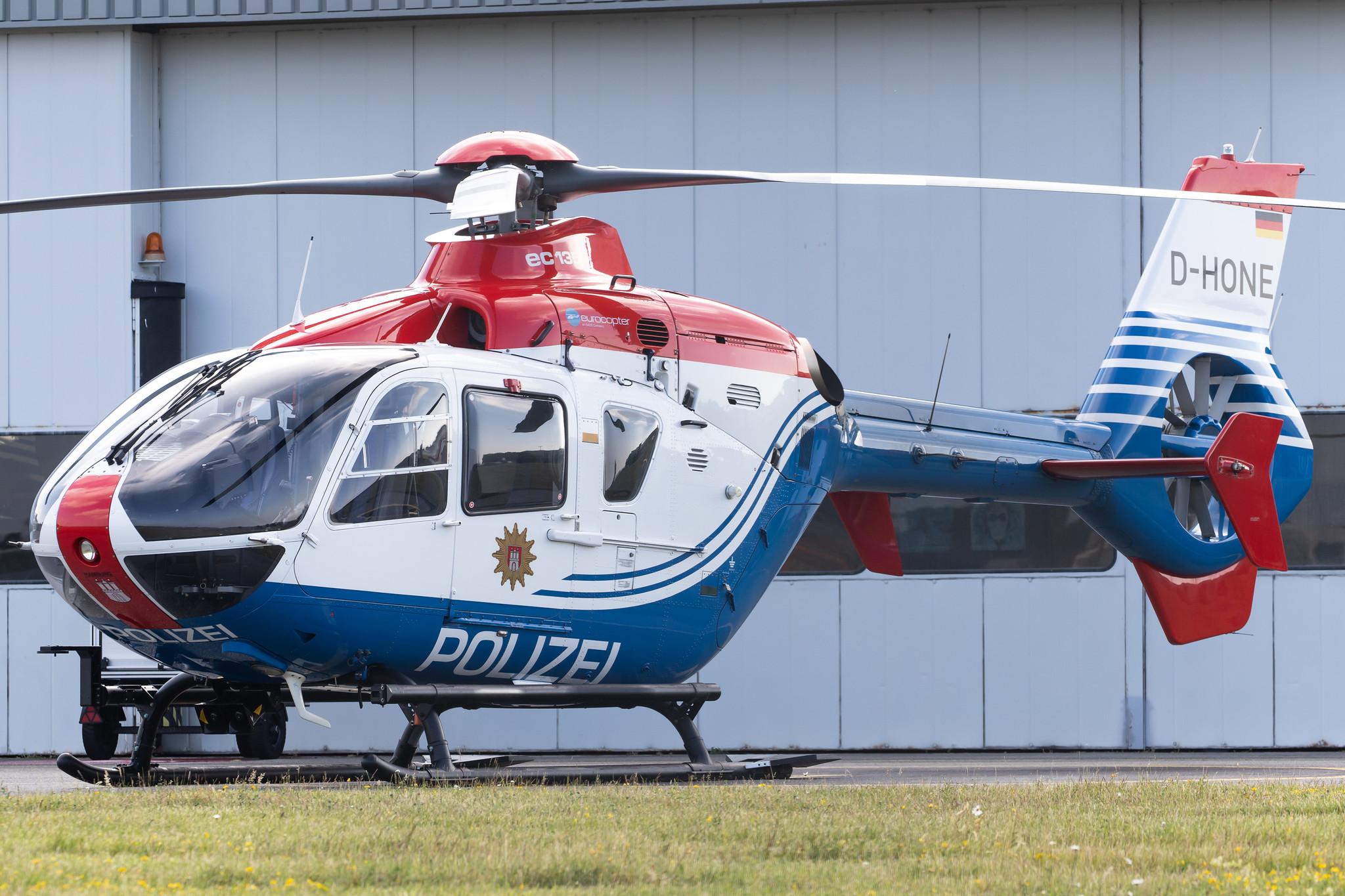 Hamburg Airport: Polizei Hamburg |  Airbus Helicopters H135 EC35 | D-HONE | MSN 0338