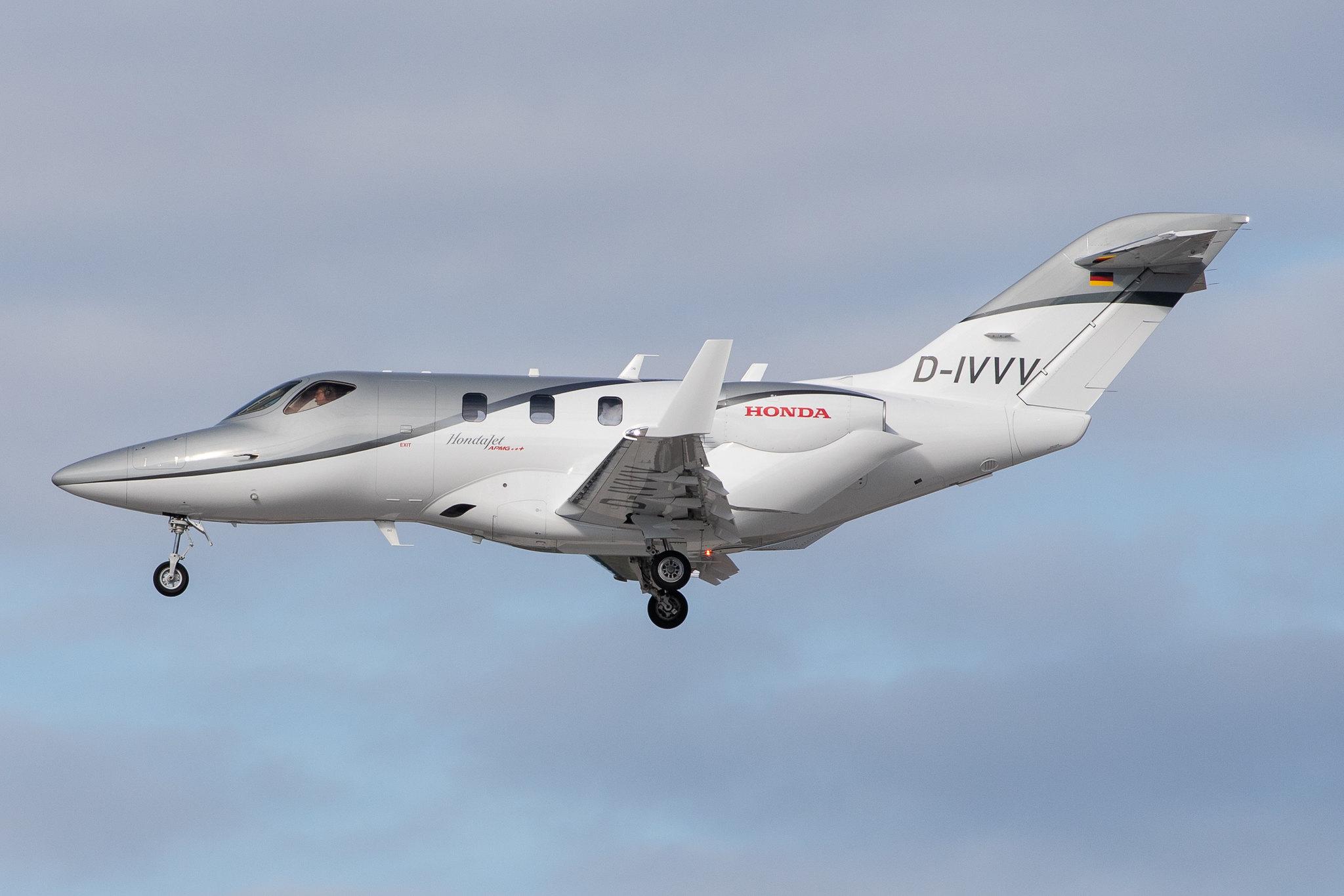 Hamburg Airport: Private owner |  Honda HA-420 HondaJet HDJT | D-IVVV | MSN 42000060