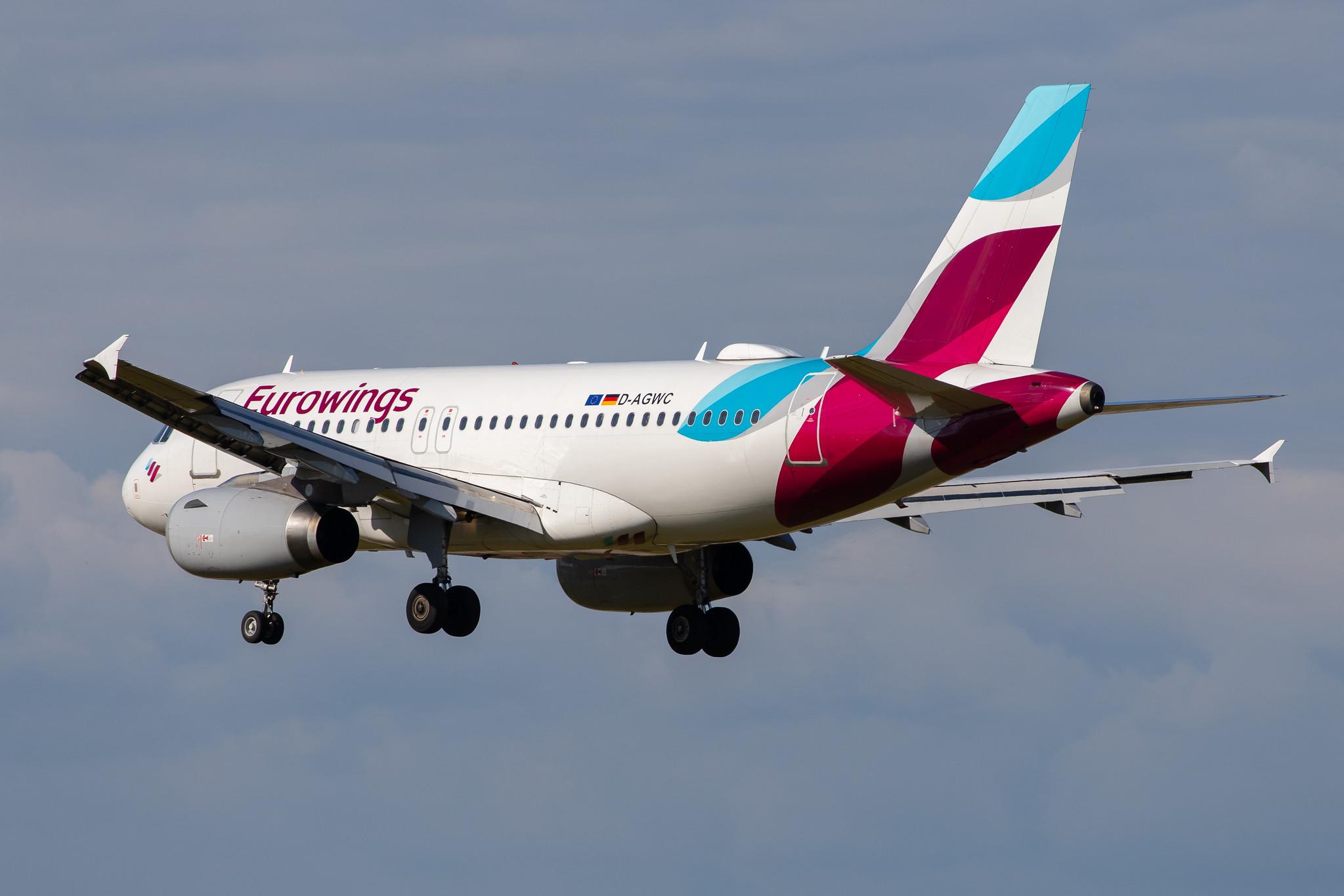 Hamburg Airport: Eurowings (EW / EWG) |  Airbus A319-132 A319 | D-AGWC | MSN 2976