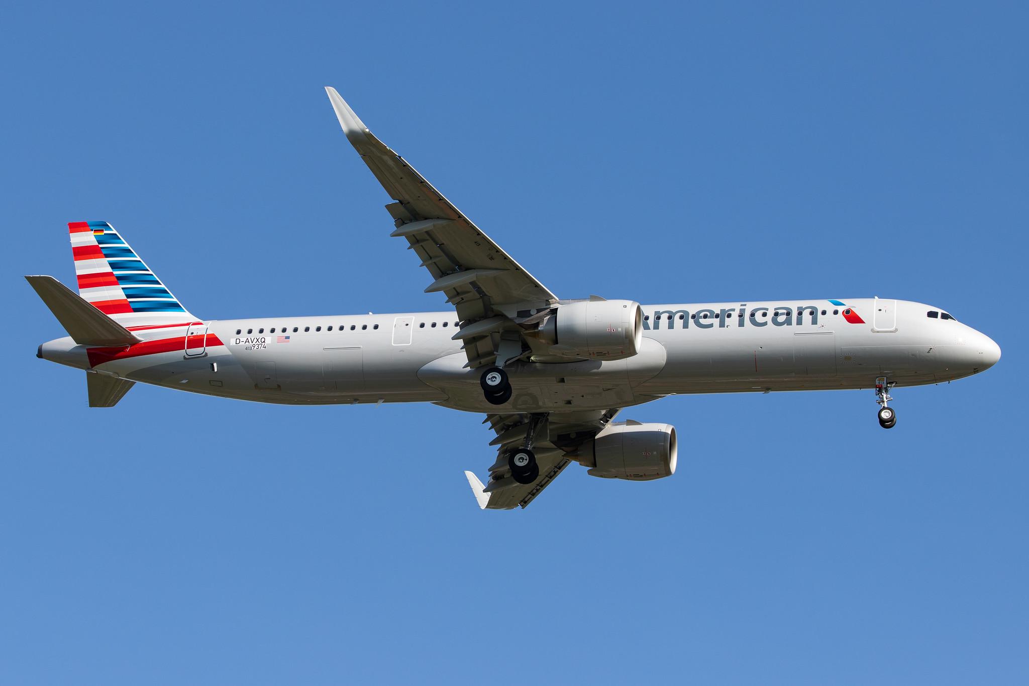 Hamburg Airport: American Airlines (AA / AAL) |  Airbus A321-253NX A21N | D-AVXQ | MSN 9374 (N413AN)