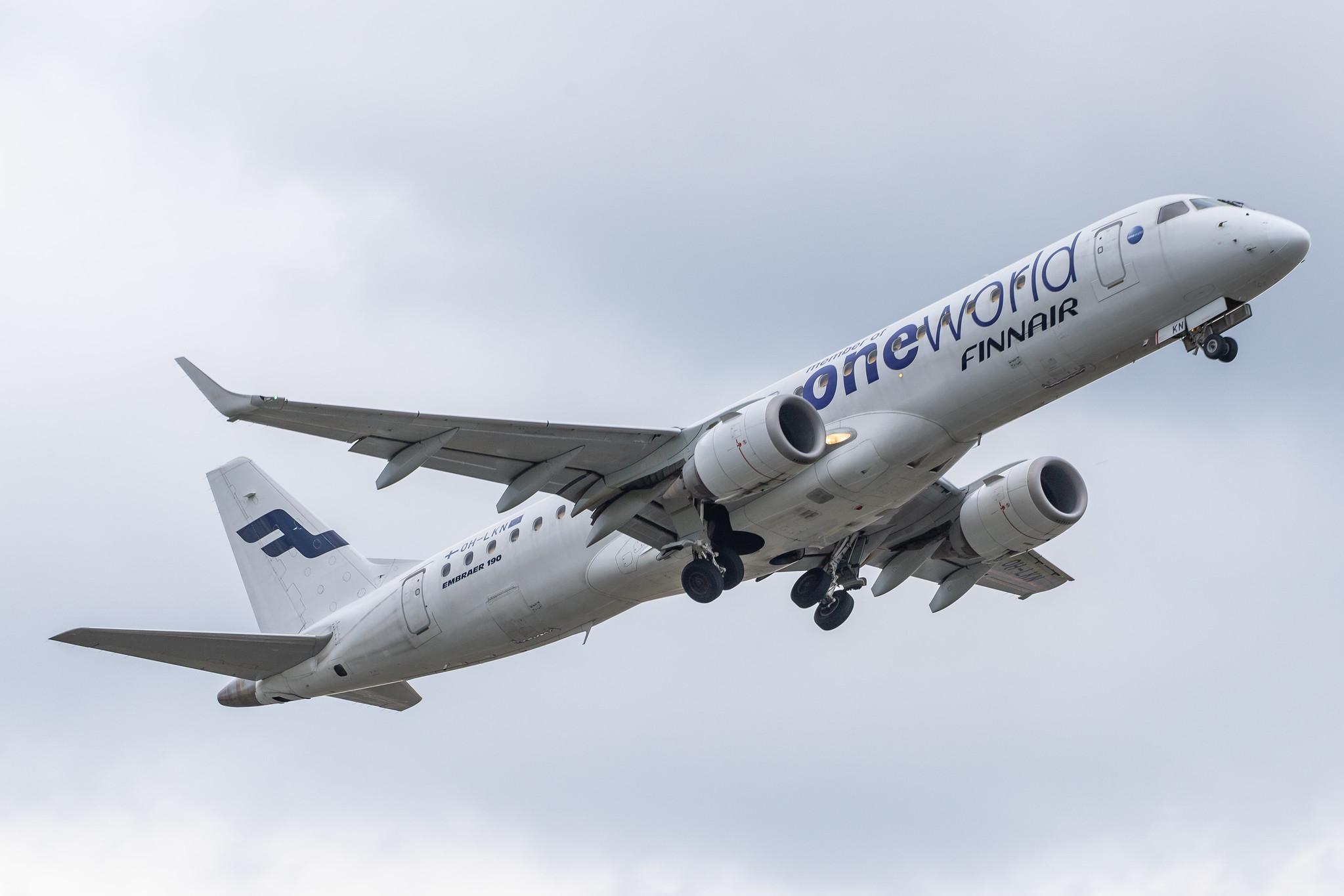 Hamburg Airport: Finnair (AY / FIN) |  Livery: Oneworld livery | Operator: NORRA |  Embraer E190LR E190 | OH-LKN | MSN 19000252