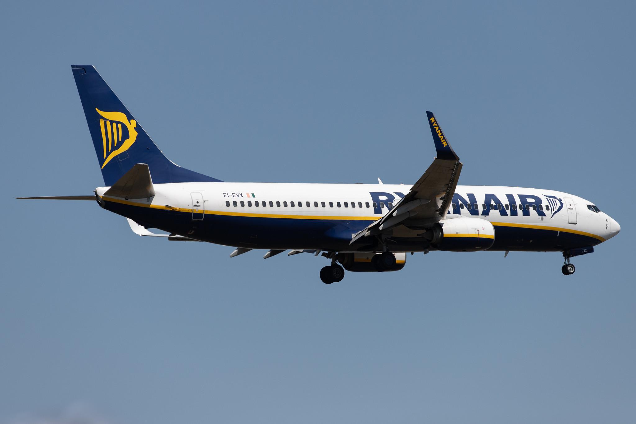 Frankfurt Airport: Ryanair (FR / RYR) |  Boeing 737-8AS B738 | EI-EVX | MSN 40317