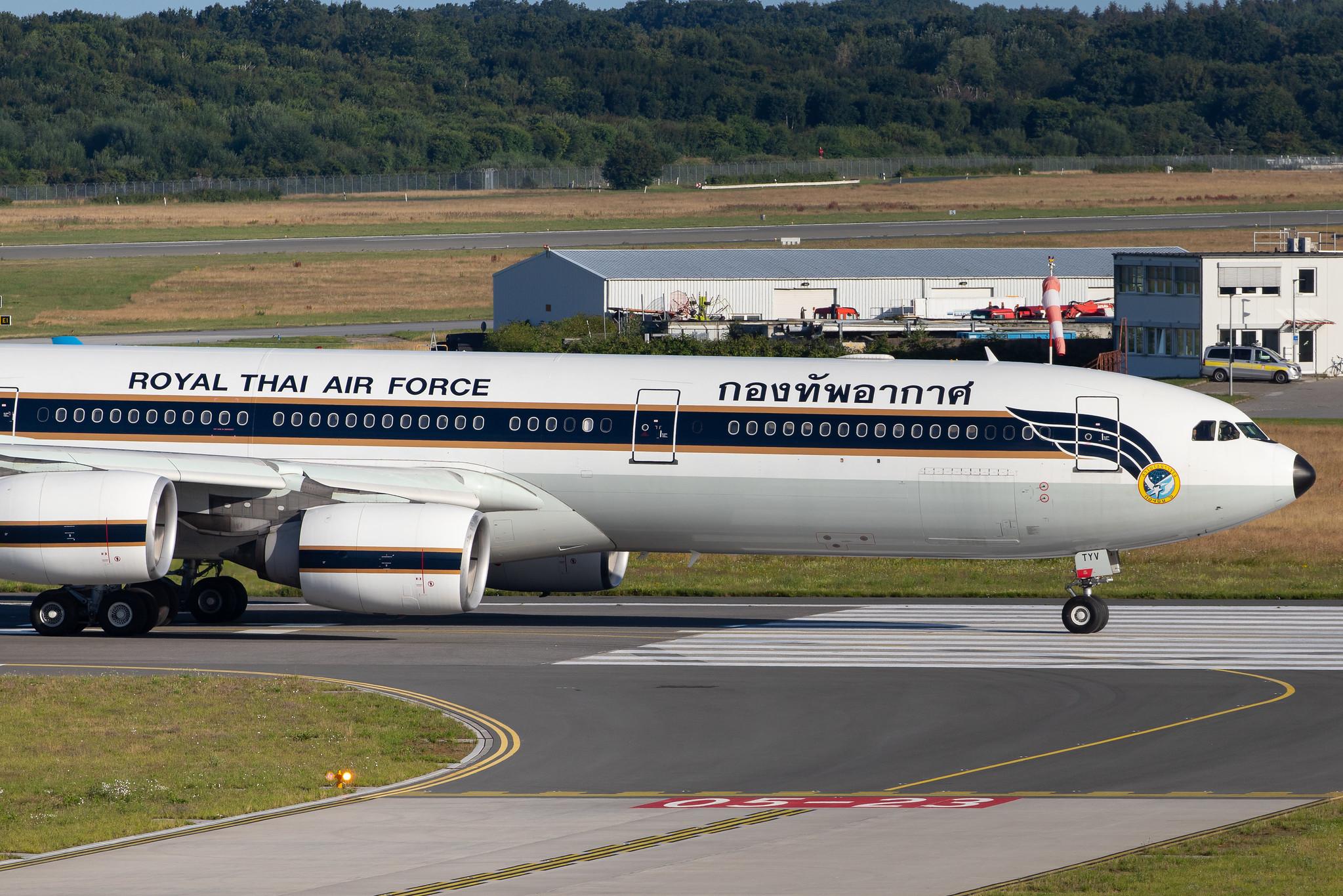 Hamburg Airport: Royal Thai Air Force |  Airbus A340-541 A345 | HS-TYV | MSN 0698