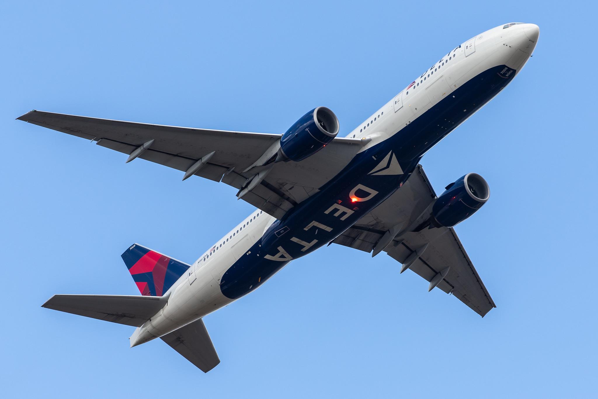 Frankfurt Airport: Delta Air Lines (DL / DAL) |  Boeing 777-232(ER) B772 | N867DA | MSN 29743