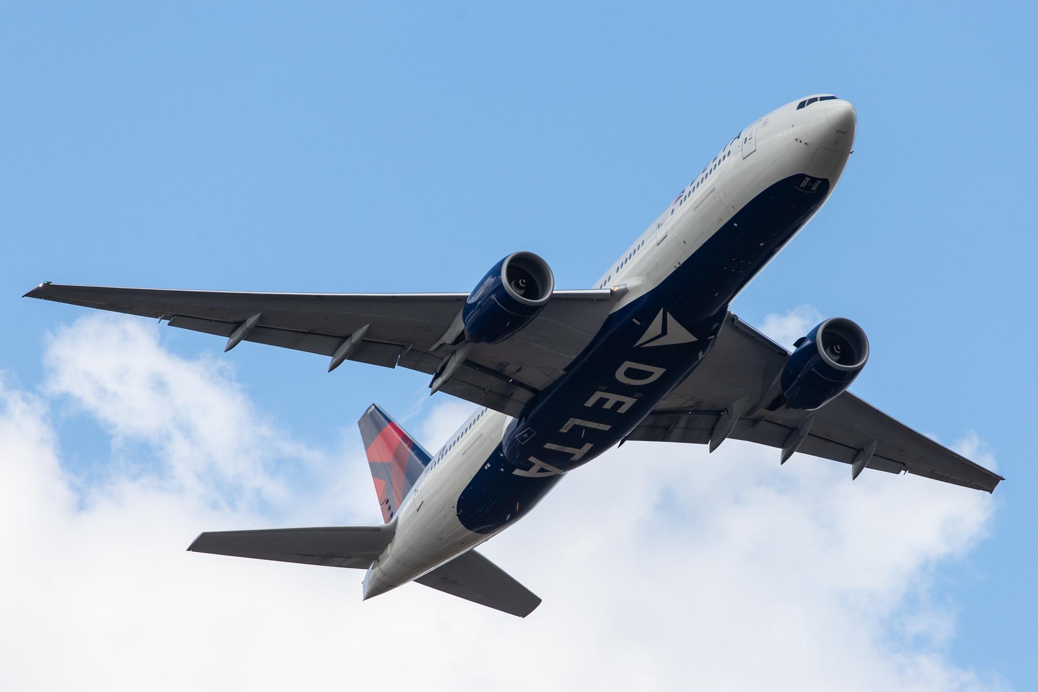Frankfurt Airport: Delta Air Lines (DL / DAL) |  Boeing 777-232(ER) B772 | N867DA | MSN 29743