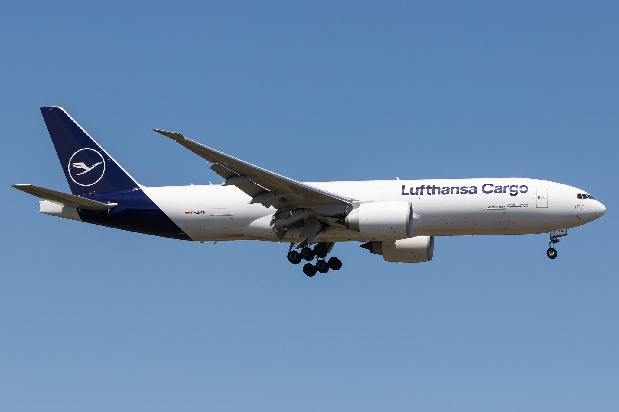 Frankfurt Airport: Lufthansa Cargo (/ GEC) |  Boeing 777-FBT B77L | D-ALFG | MSN 66090