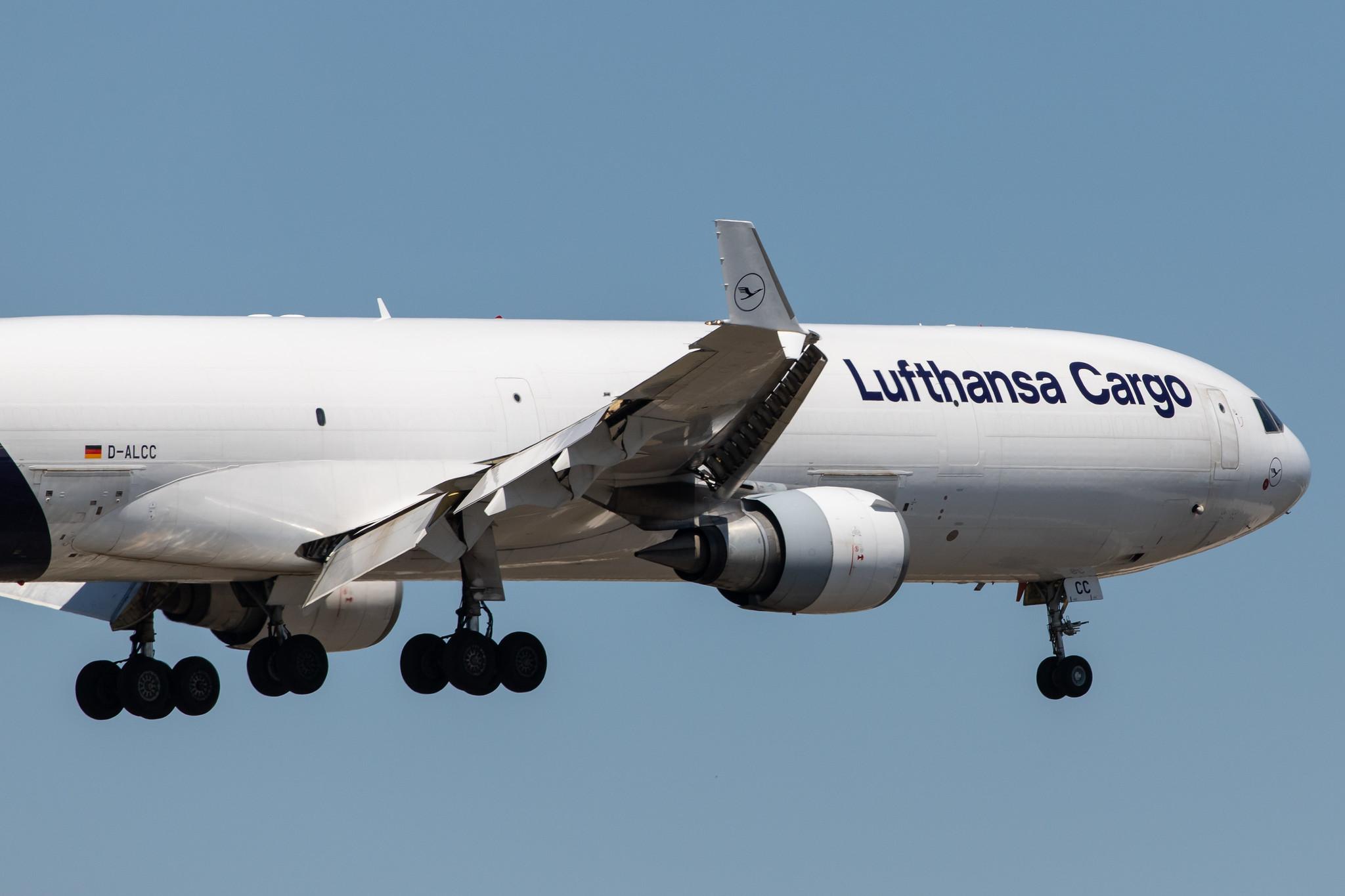 Frankfurt Airport: Lufthansa Cargo (/ GEC) |  McDonnell Douglas MD-11F MD11 | D-ALCC | MSN 48783