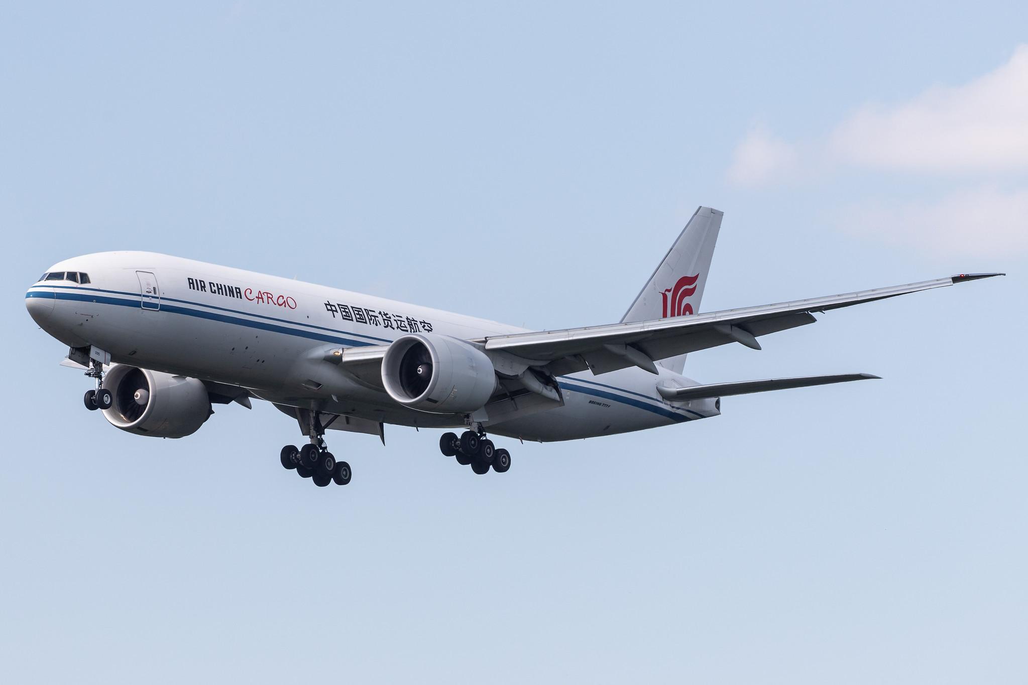 Frankfurt Airport: Air China Cargo (/ CAO) |  Boeing 777-FFT B77L | B-2095 | MSN 44678
