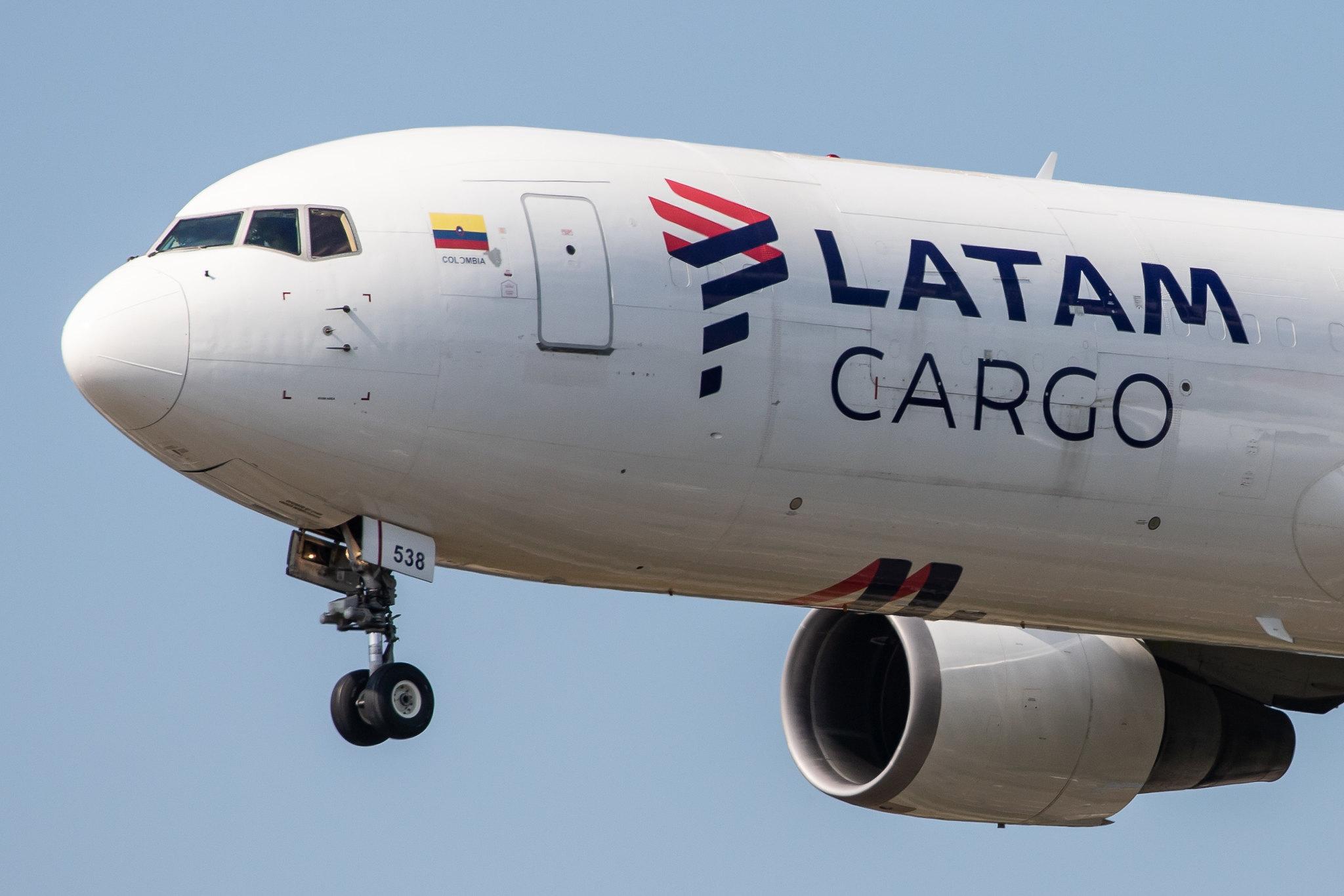 Frankfurt Airport: LATAM Cargo (UC / LCO) | Operator: LATAM Cargo Colombia |  Boeing 767-316(ER)(BCF) B763 | N538LA | MSN 34628