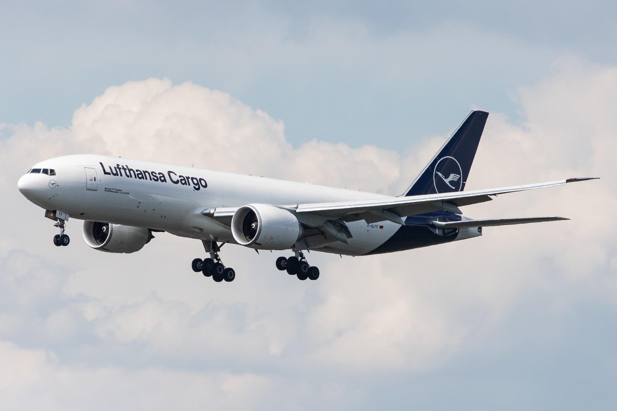 Frankfurt Airport: Lufthansa Cargo (/ GEC) |  Boeing 777-FBT B77L | D-ALFF | MSN 66089