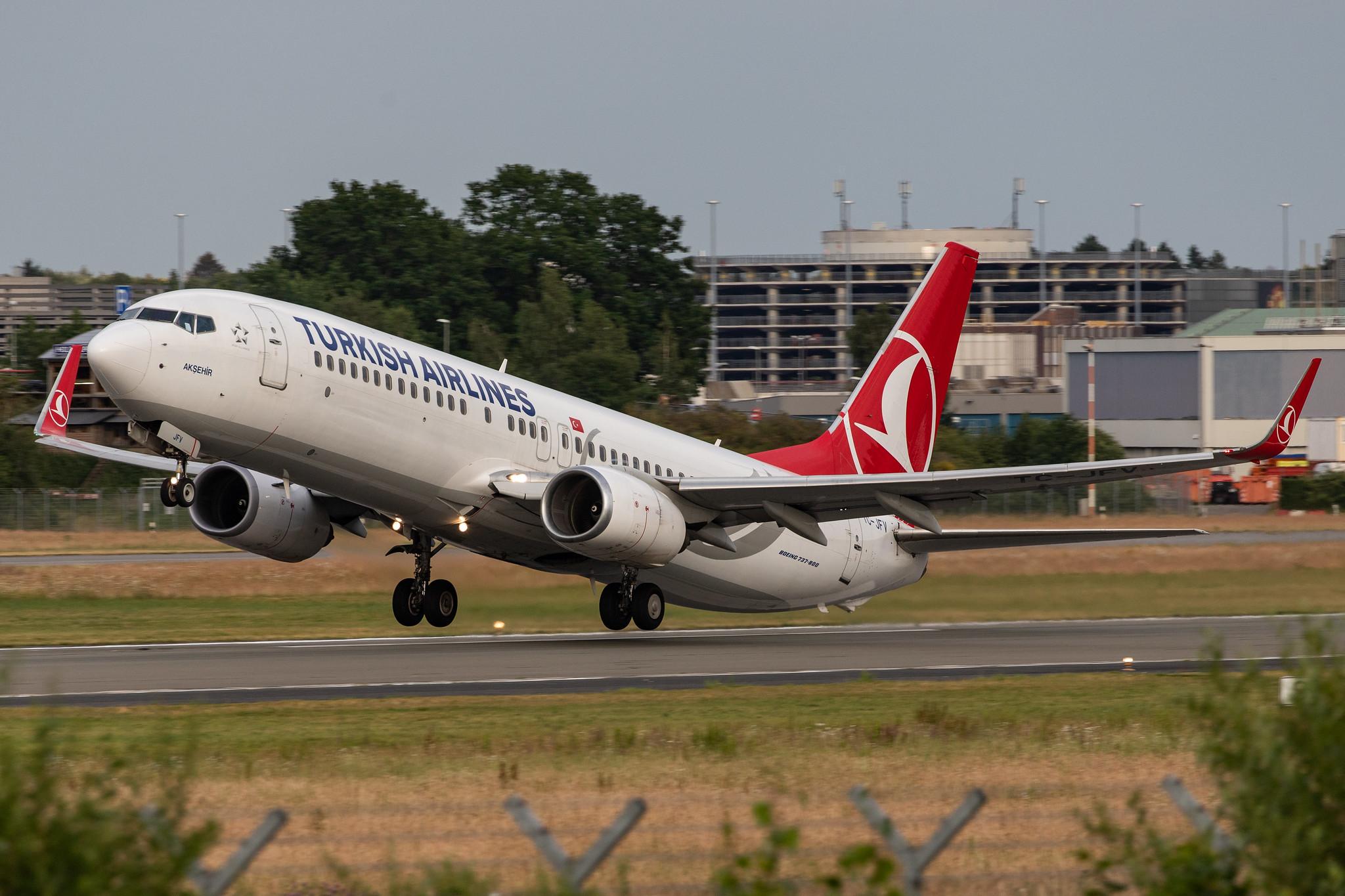 Hamburg Airport: Turkish Airlines (TK / THY) |  Boeing 737-8F2 B738 | TC-JFV | MSN 29782