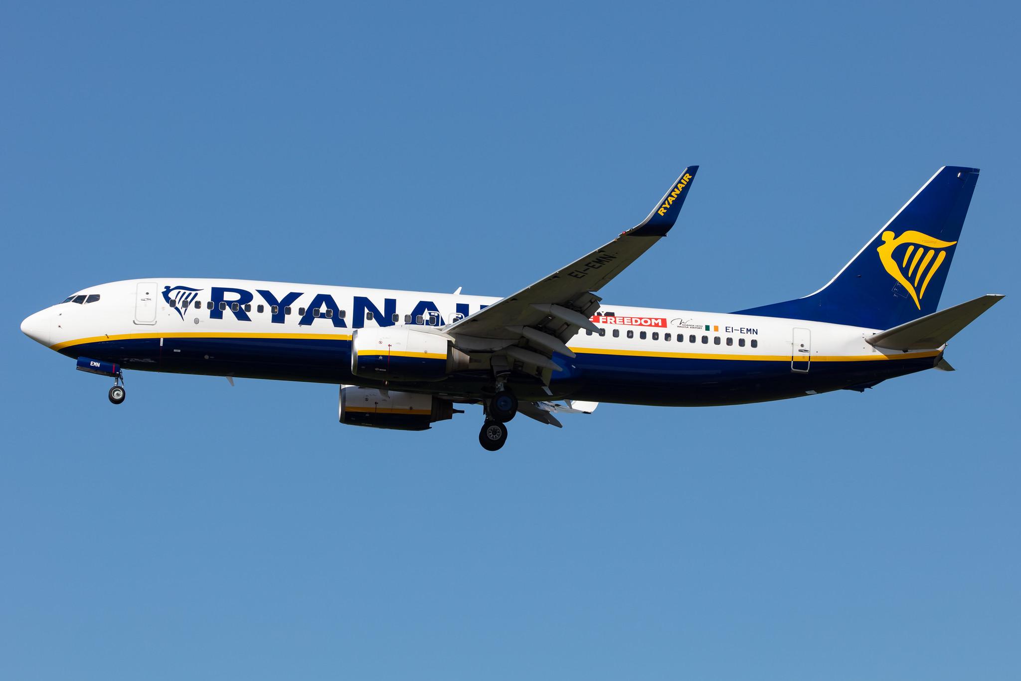 Hamburg Airport: Ryanair (FR / RYR) |  Boeing 737-8AS B738 | EI-EMN | MSN 38515