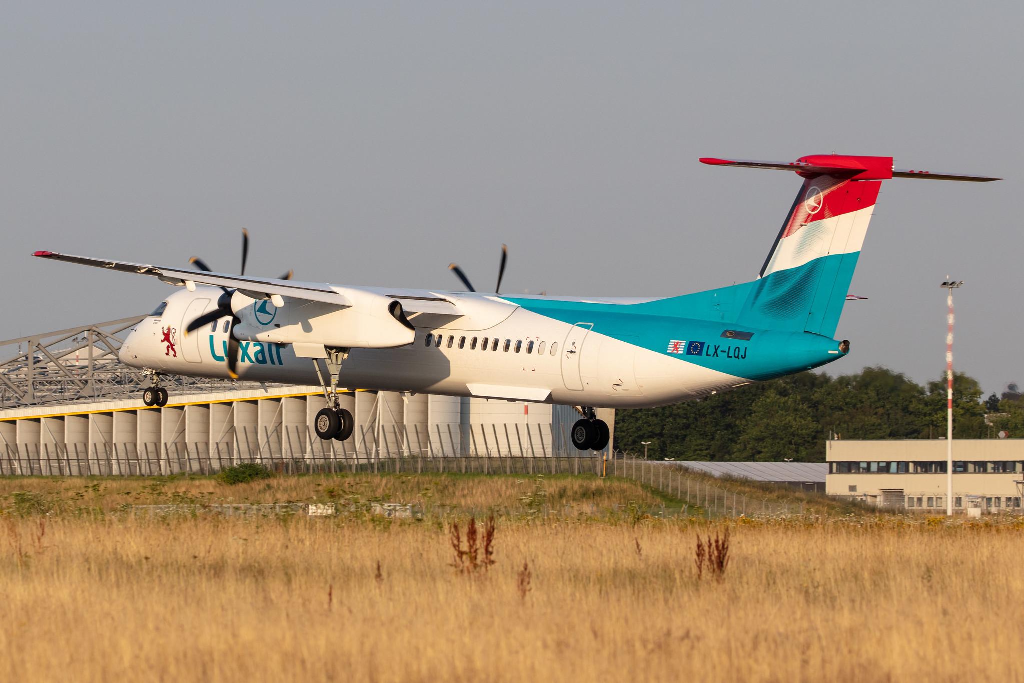 Hamburg Airport: Luxair (LG / LGL) |  De Havilland Canada Dash 8-400 DH8D | LX-LQJ | MSN 4562