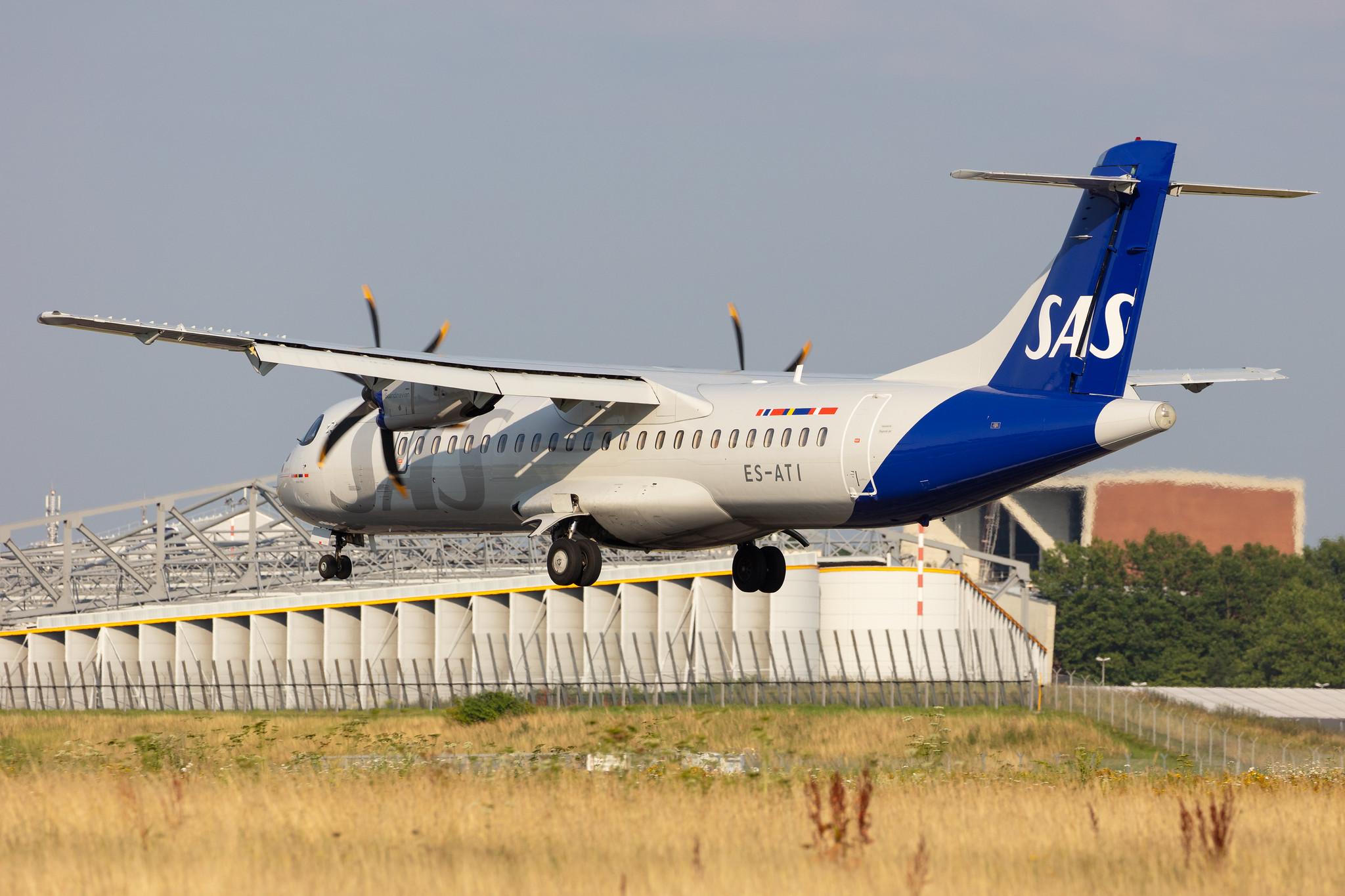 Hamburg Airport: SAS (SK / SAS) | Operator: Xfly |  ATR 72-600 AT76 | ES-ATI | MSN 1075