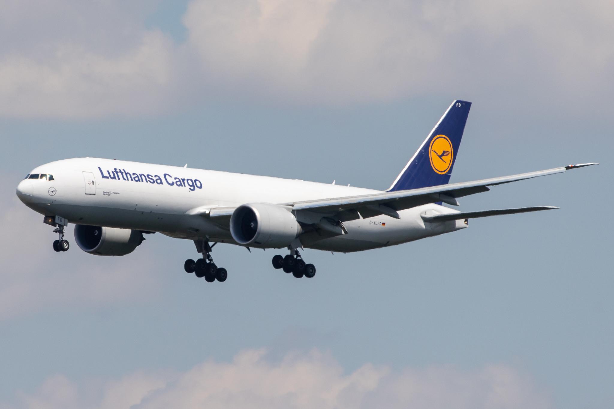 Frankfurt Airport: Lufthansa Cargo (/ GEC) |  Boeing 777-FBT B77L | D-ALFD | MSN 41677