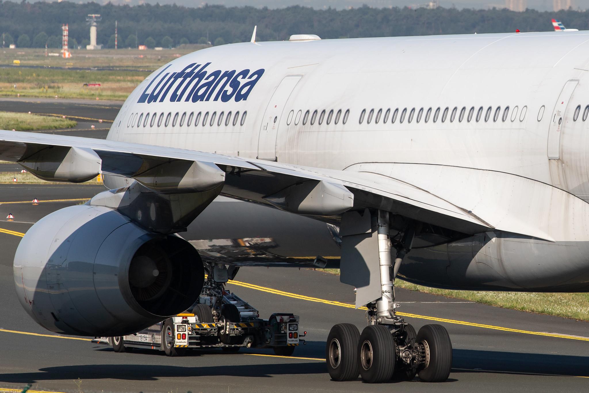 Frankfurt Airport: Lufthansa (LH / DLH) |  Airbus A330-343 A333 | D-AIKN | MSN 0922