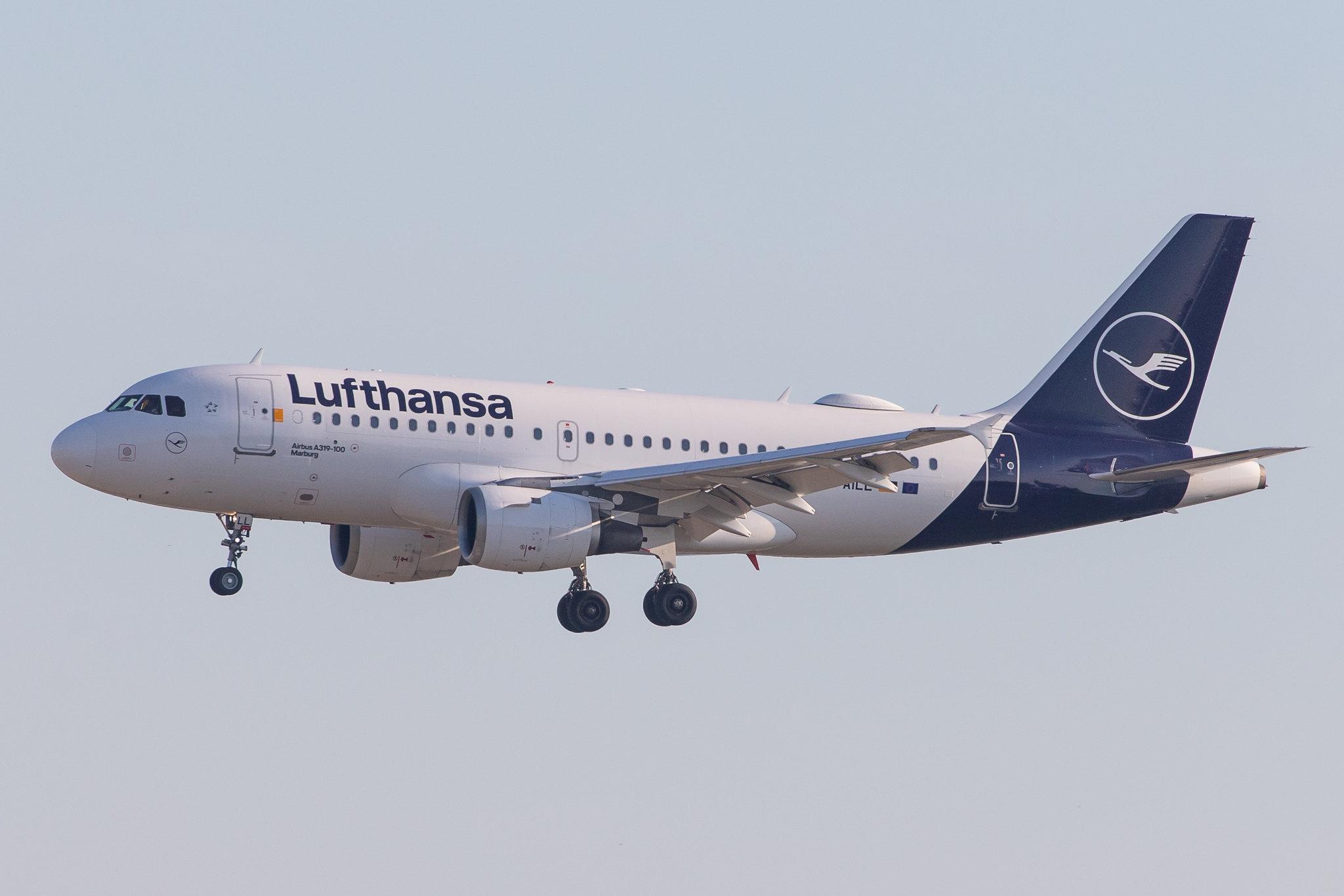Frankfurt Airport: Lufthansa (LH / DLH) |  Airbus A319-114 A319 | D-AILL | MSN 0689