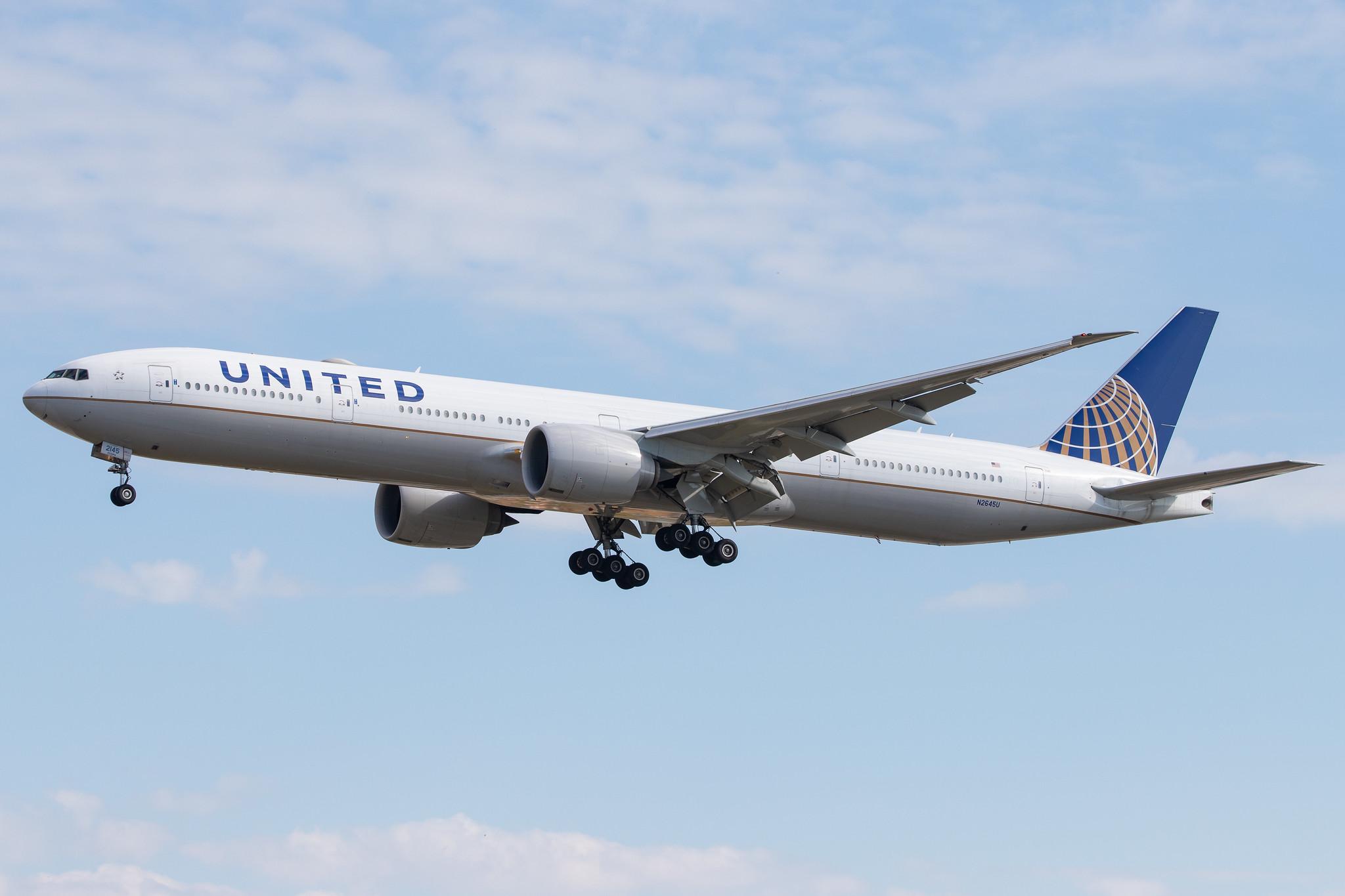 Frankfurt Airport: United Airlines (UA / UAL) |  Boeing 777-322(ER) B77W | N2645U | MSN 64989