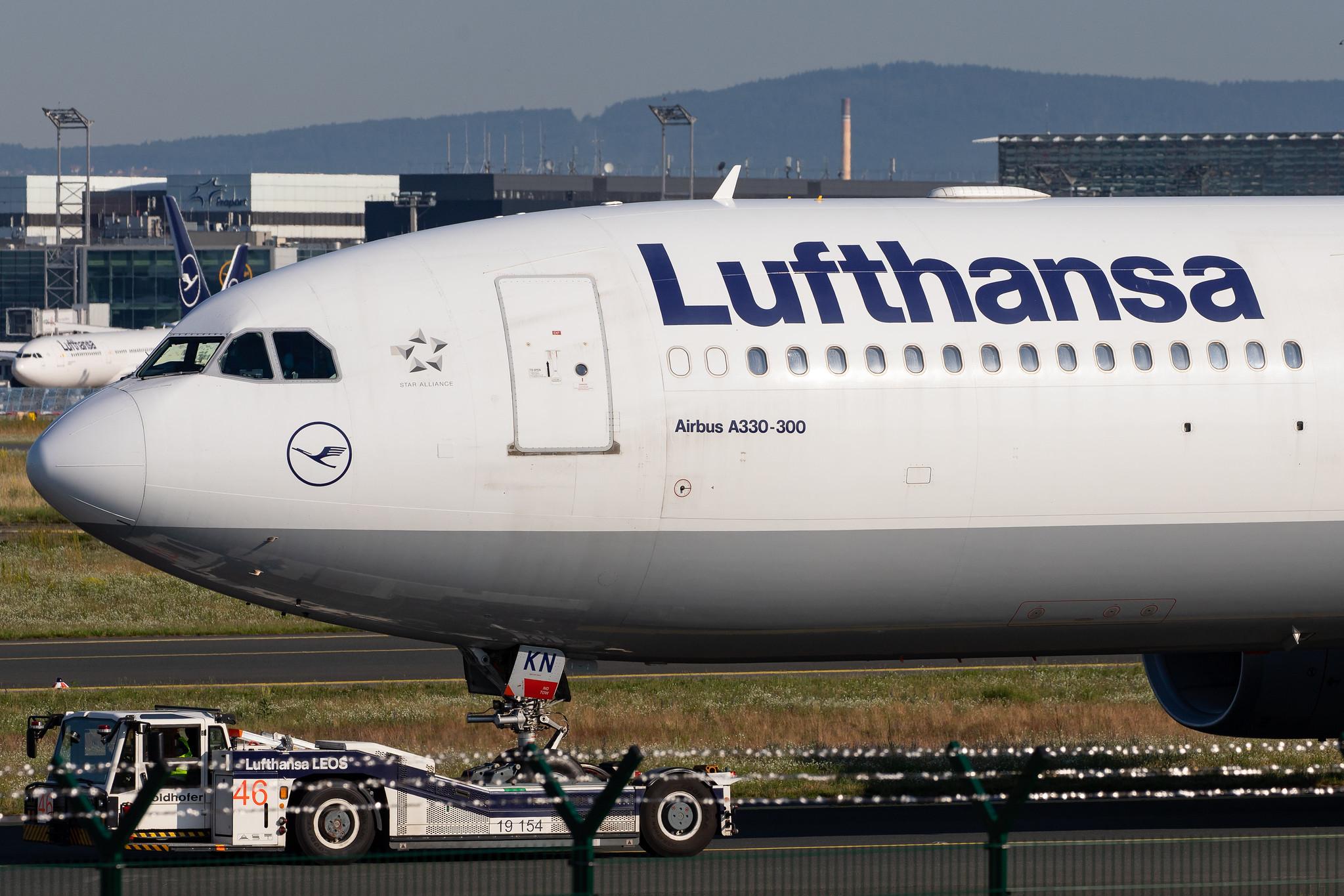 Frankfurt Airport: Lufthansa (LH / DLH) |  Airbus A330-343 A333 | D-AIKN | MSN 0922