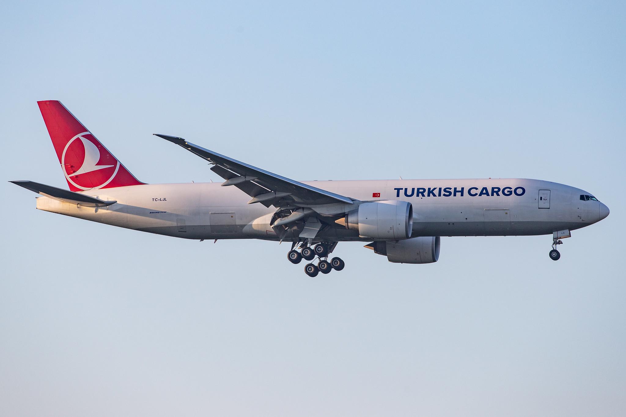 Frankfurt Airport: Turkish Cargo (TK / THY) | Operator: Turkish Airlines |  Boeing 777-FF2 B77L | TC-LJL | MSN 60403