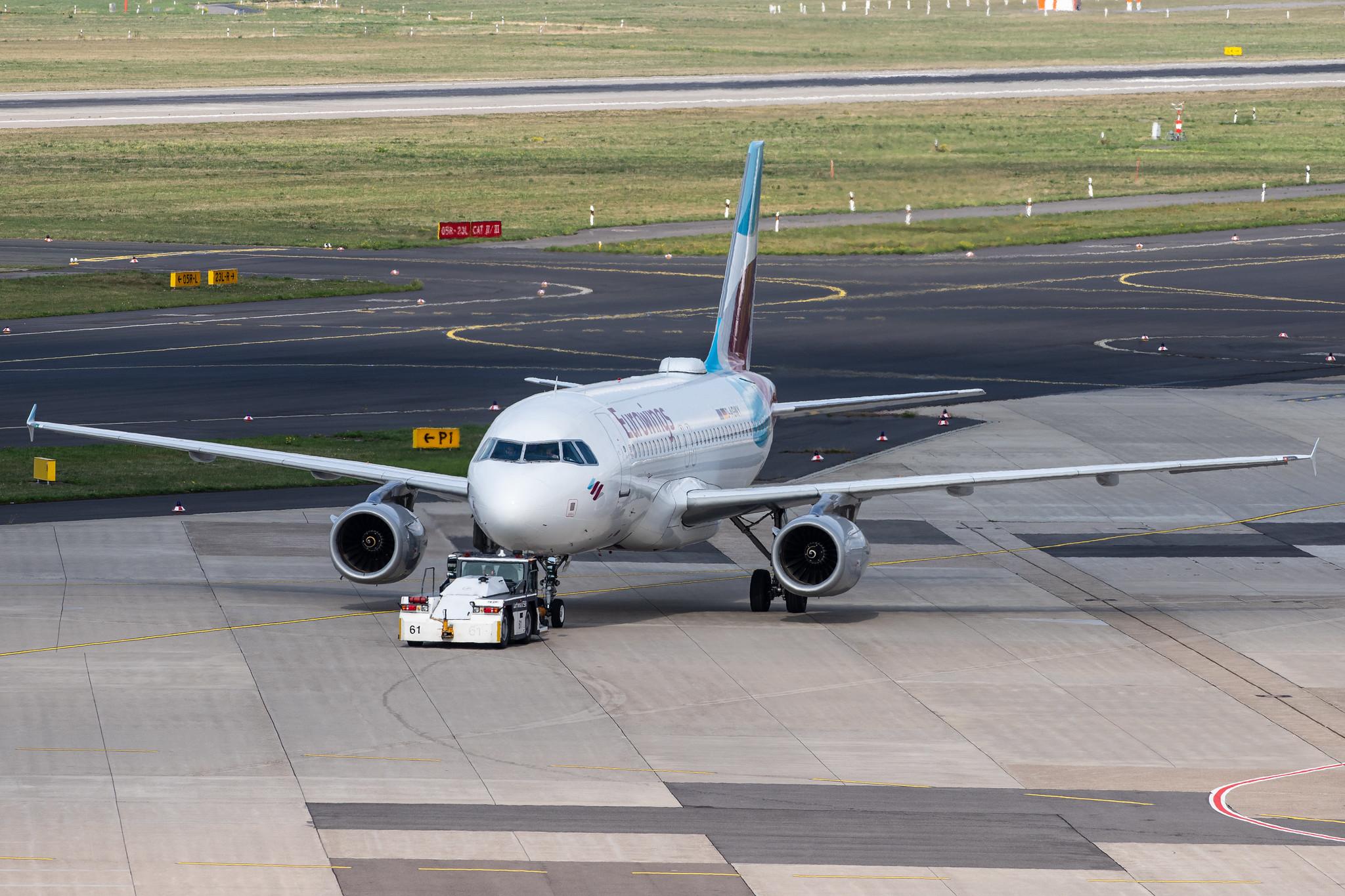 Düsseldorf Airport: Eurowings (EW / EWG) |  Airbus A319-132 A319 | D-AGWY | MSN 5941