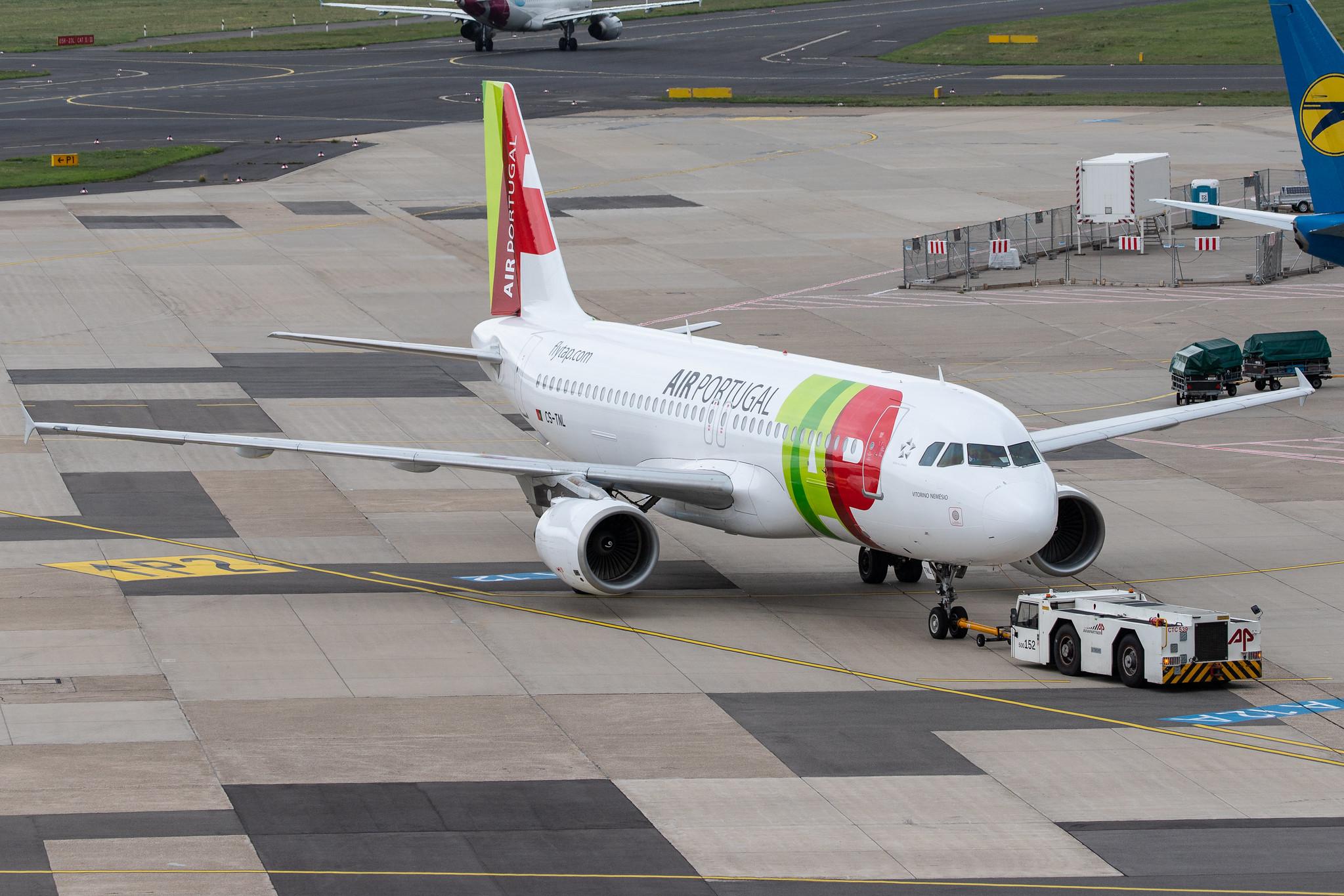 Düsseldorf Airport: TAP Air Portugal (TP / TAP) |  Airbus A320-214 A320 | CS-TNL | MSN 1231