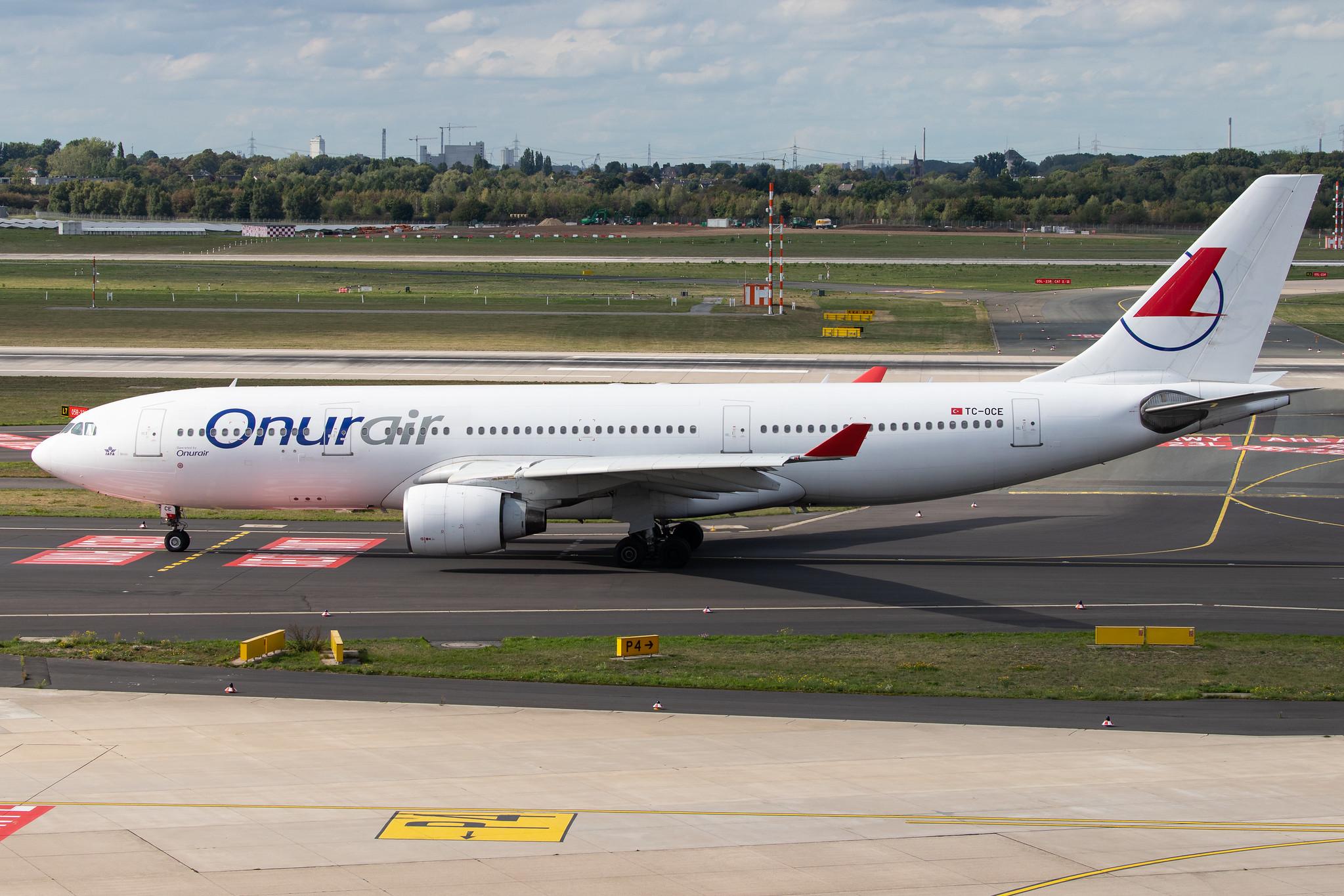 Düsseldorf Airport: Onur Air (8Q / OHY) |  Airbus A330-223 A332 | TC-OCE | MSN 0353
