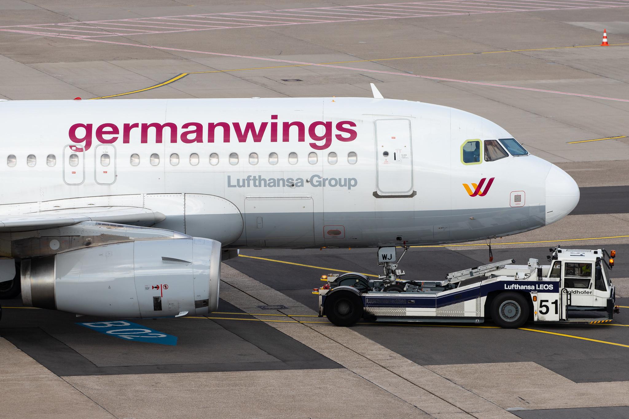 Düsseldorf Airport: Eurowings (EW / EWG) |  Airbus A319-132 A319 | D-AGWJ | MSN 3375