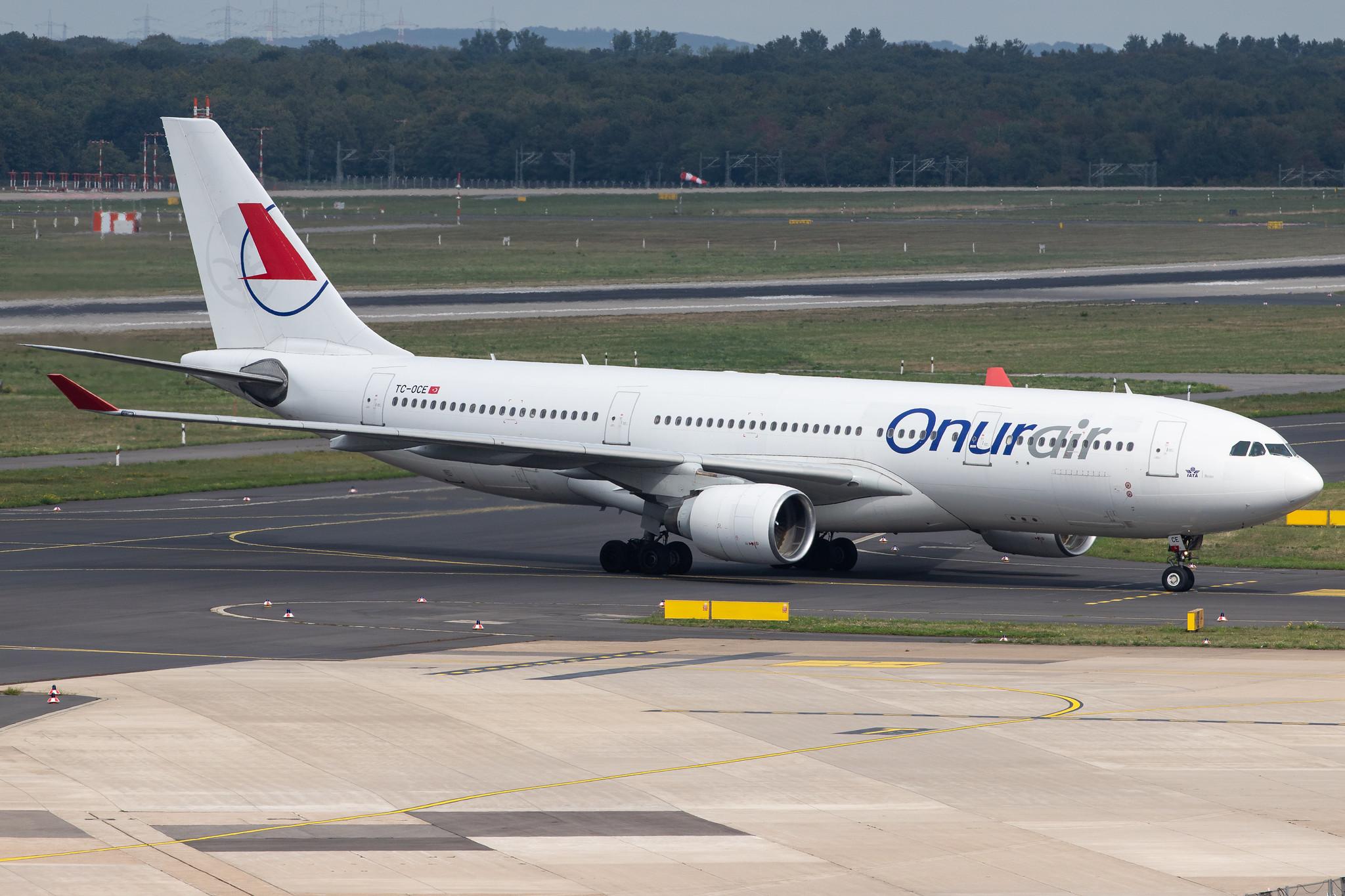 Düsseldorf Airport: Onur Air (8Q / OHY) |  Airbus A330-223 A332 | TC-OCE | MSN 0353