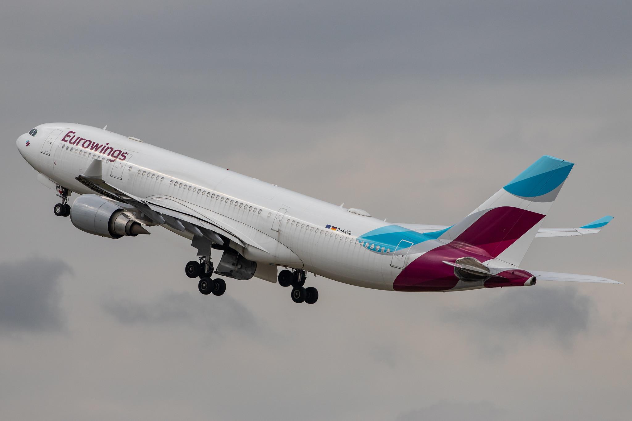 Düsseldorf Airport: Eurowings (EW / EWG) | Operator: SunExpress Deutschland |  Airbus A330-203 A332 | D-AXGE | MSN 0612