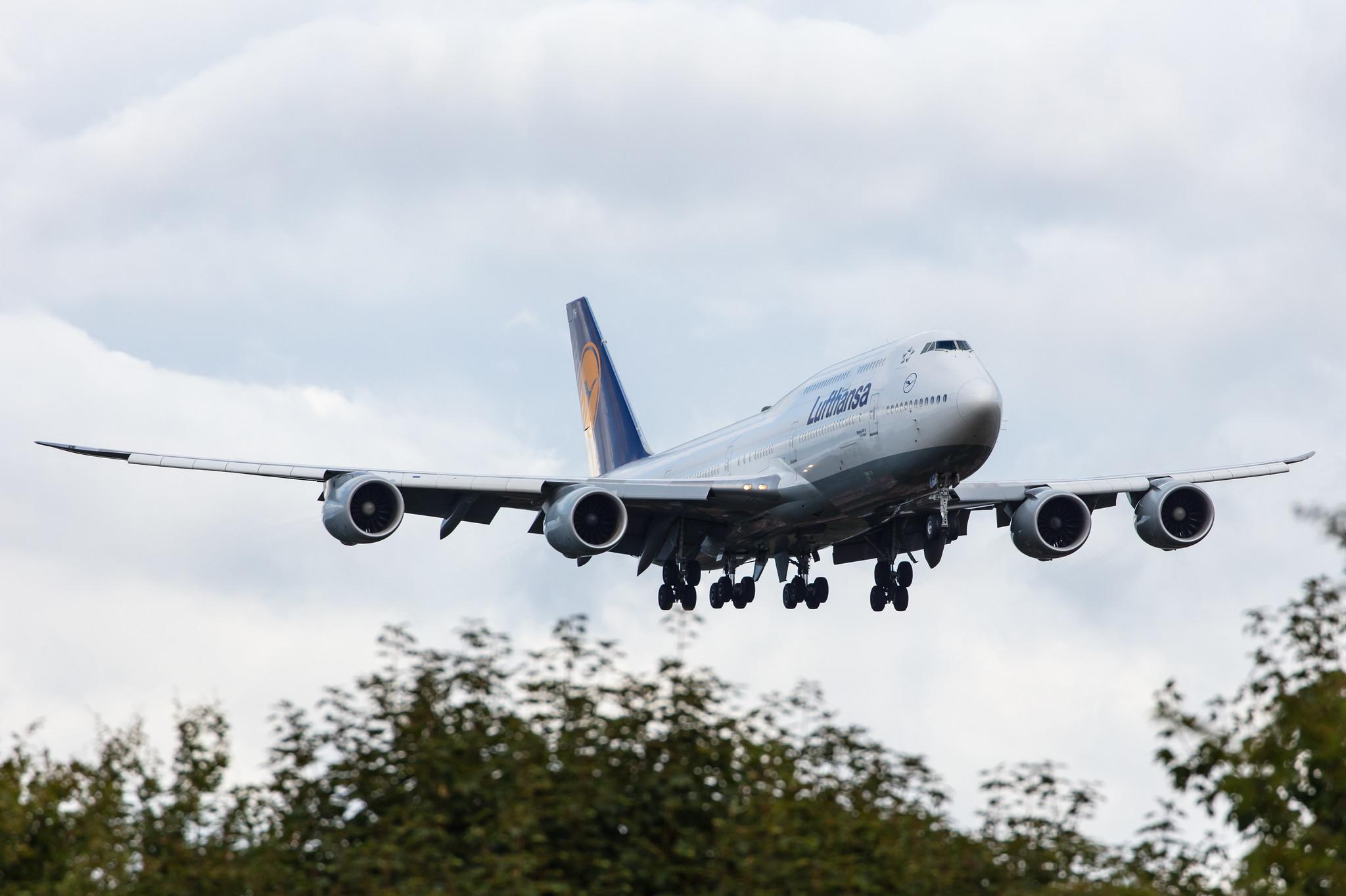 Hamburg Airport: Lufthansa (LH / DLH) |  Boeing 747-830 B748 | D-ABYH | MSN 37832