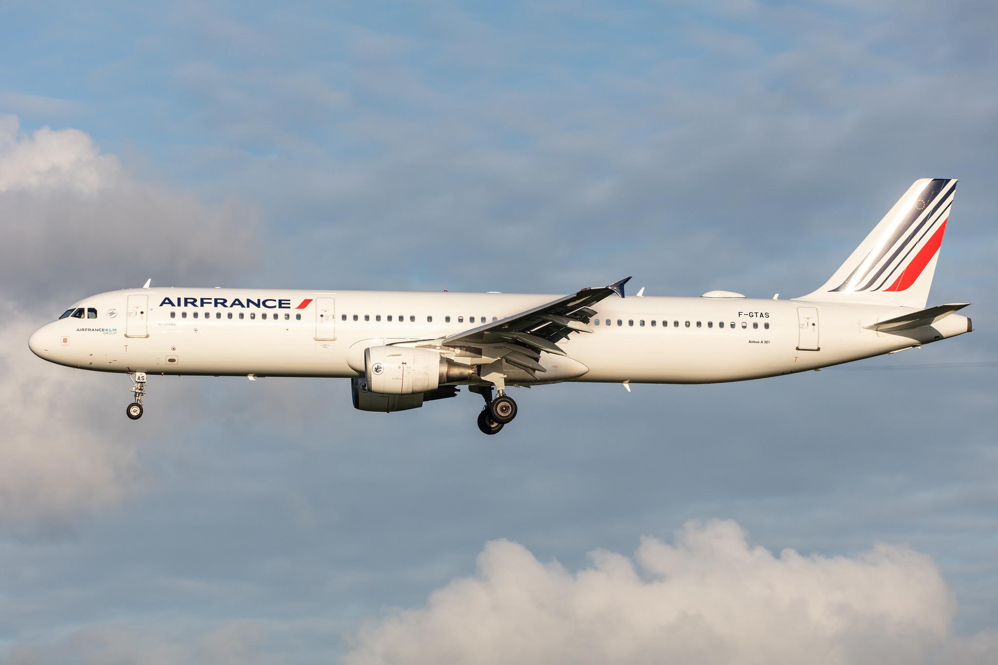 Amsterdam Airport Schiphol: Air France (AF / AFR) |  Airbus A321-212 A321 | F-GTAS | MSN 3419