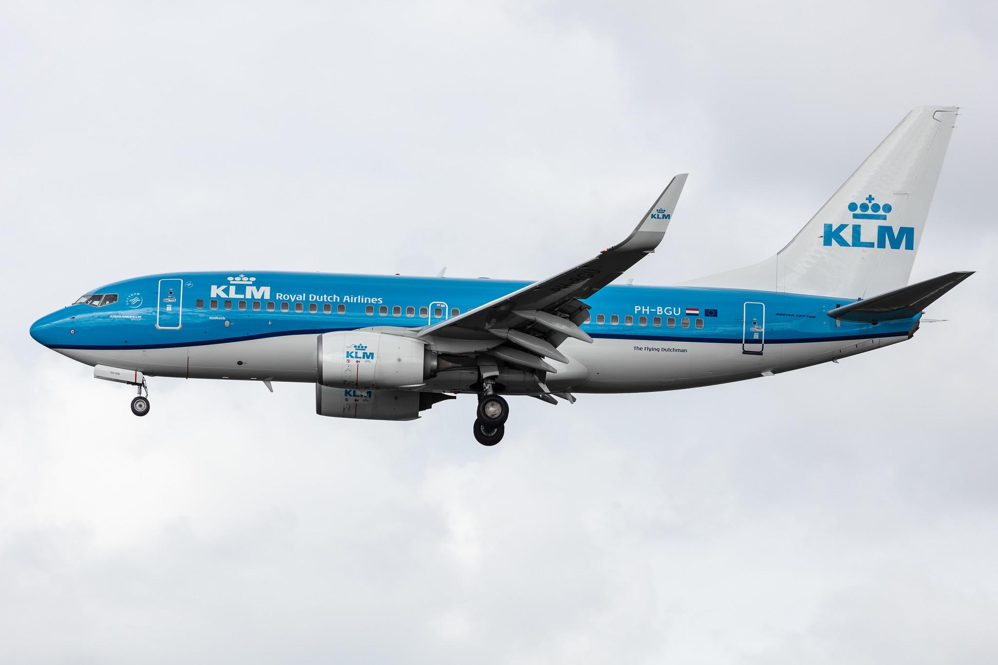 Amsterdam Airport Schiphol: KLM (KL / KLM) |  Boeing 737-7K2 B737 | PH-BGU | MSN 39257