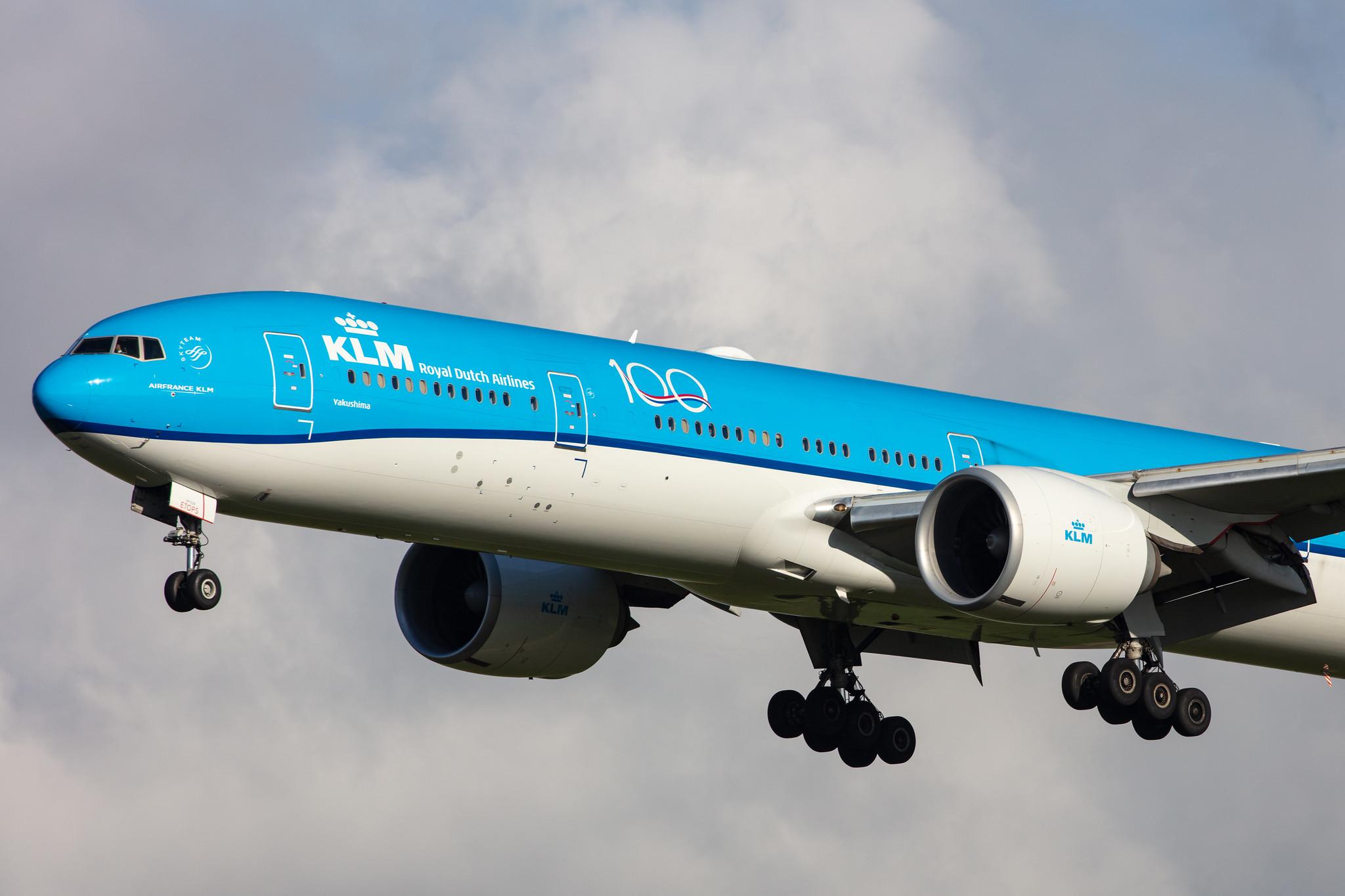 Amsterdam Airport Schiphol: KLM (KL / KLM) |  Boeing 777-306(ER) B77W | PH-BVF | MSN 39972