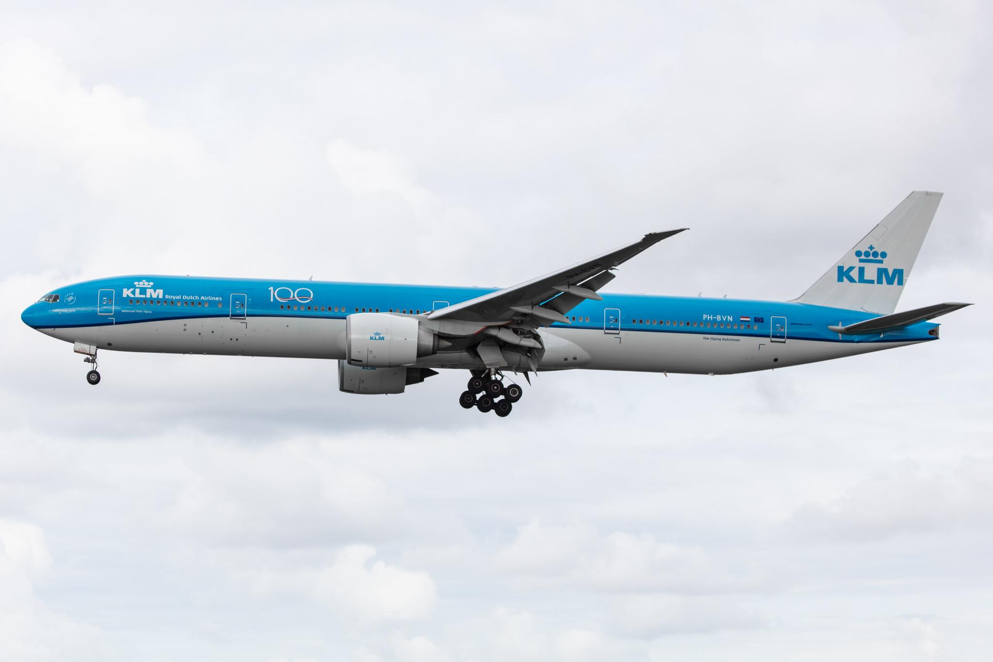 Amsterdam Airport Schiphol: KLM (KL / KLM) |  Boeing 777-306(ER) B77W | PH-BVN | MSN 44549