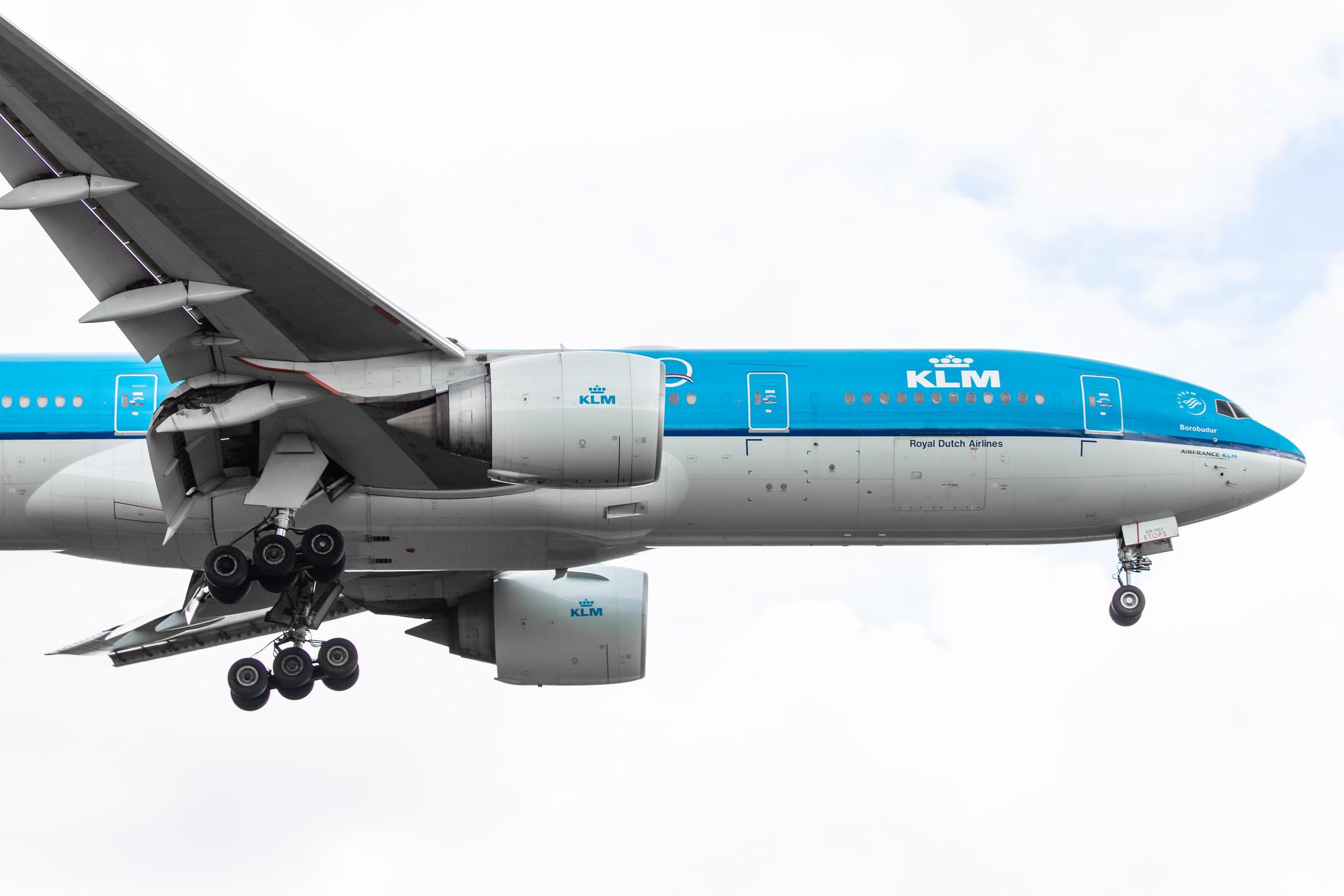 Amsterdam Airport Schiphol: KLM (KL / KLM) |  Boeing 777-206(ER) B772 | PH-BQB | MSN 33712