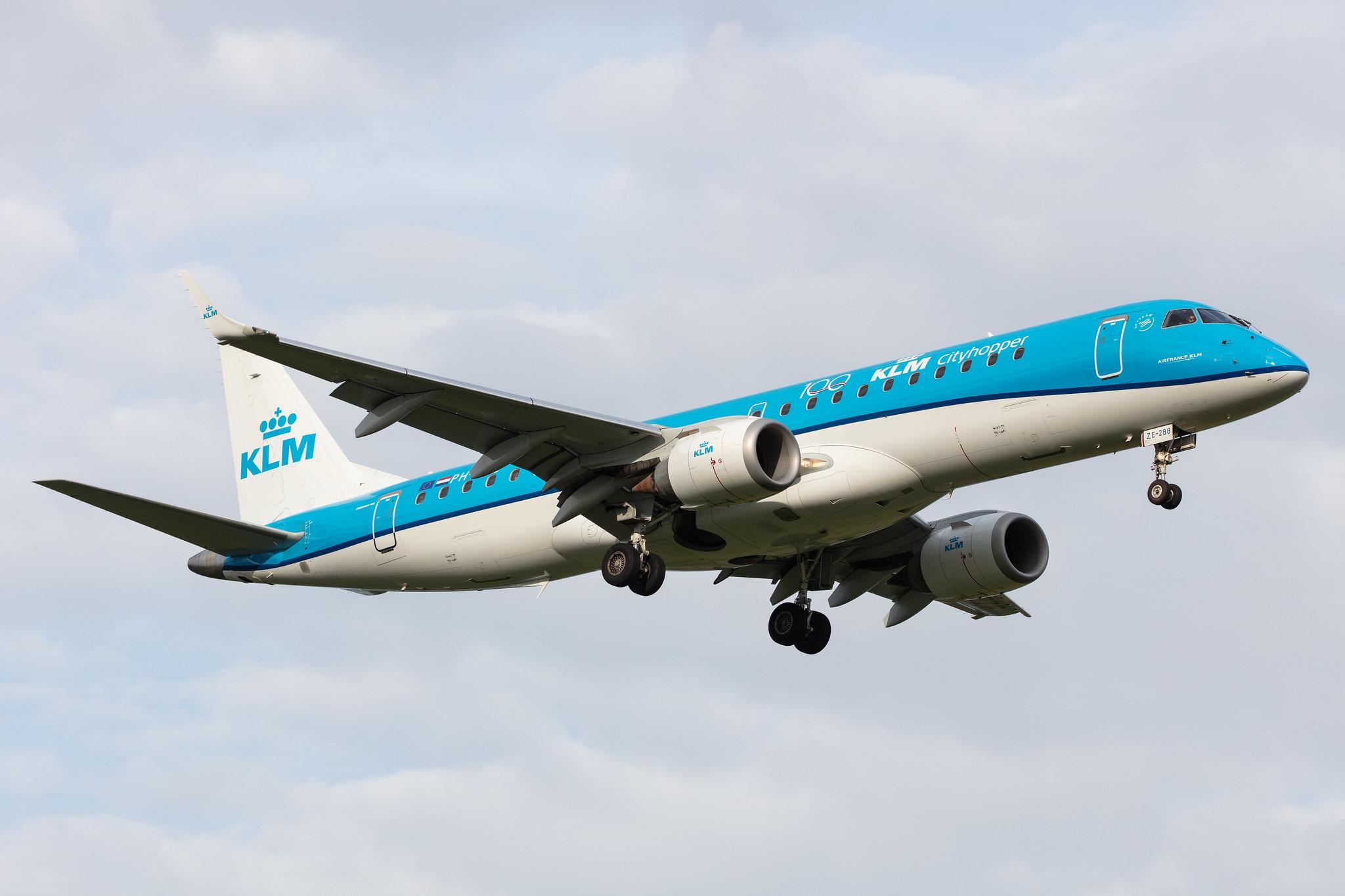 Amsterdam Airport Schiphol: KLM (KL / KLM) | Operator: KLM Cityhopper |  Embraer E190STD E190 | PH-EZE | MSN 19000288