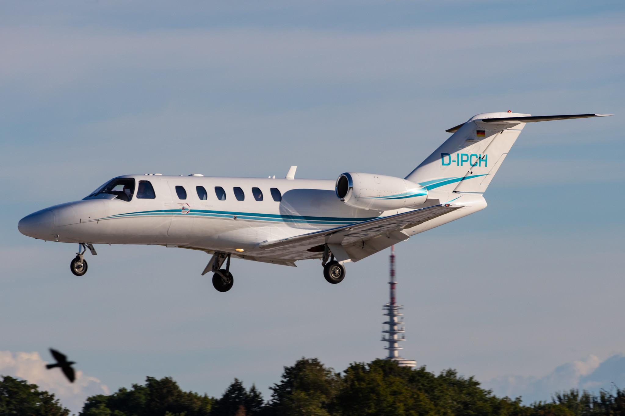 Hamburg Airport: JK JetKontor |  Cessna 525A CitationJet CJ2+ C25A | D-IPCH | MSN 525A-0347