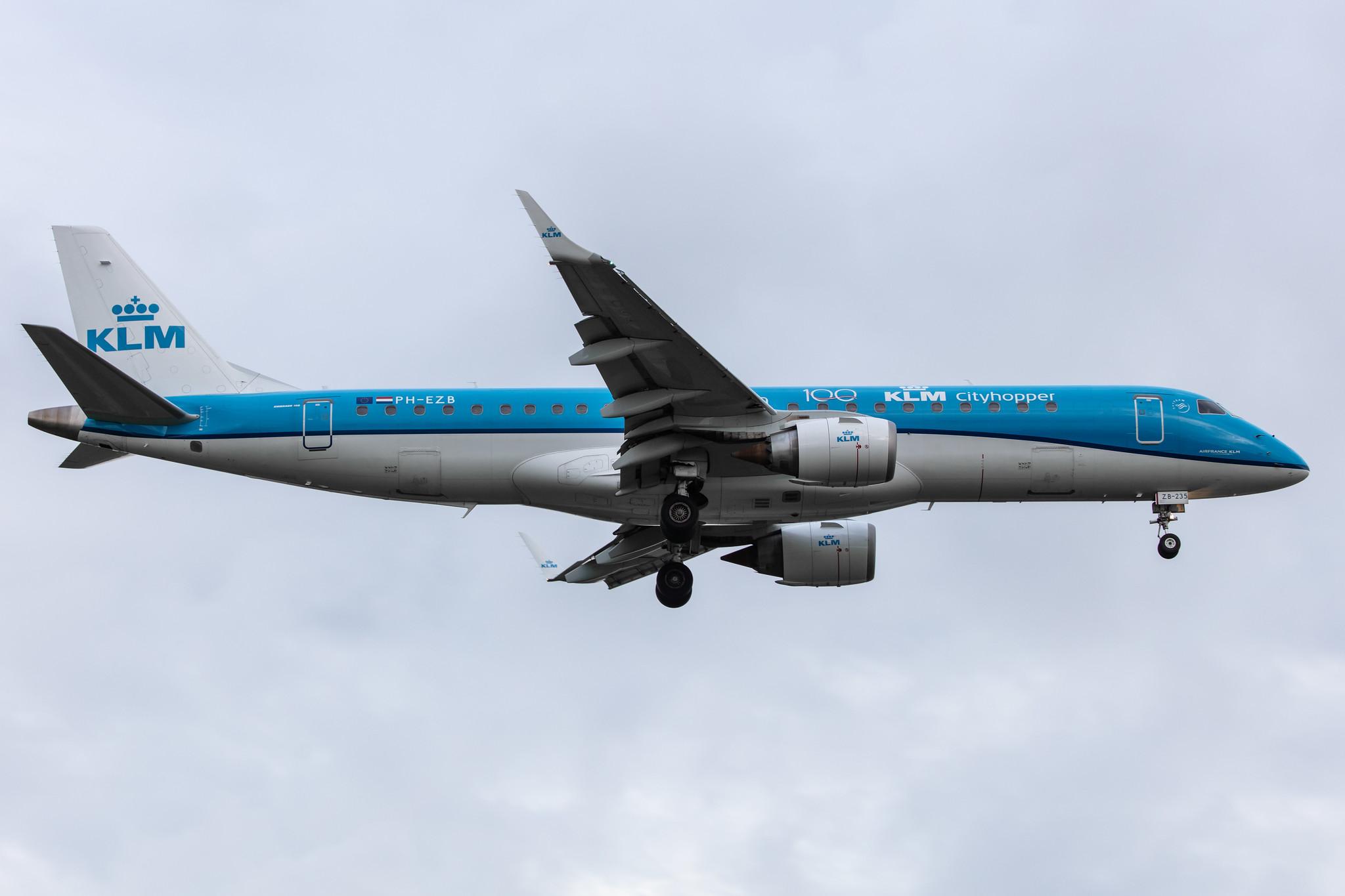 Amsterdam Airport Schiphol: KLM (KL / KLM) | Operator: KLM Cityhopper |  Embraer E190STD E190 | PH-EZB | MSN 19000235