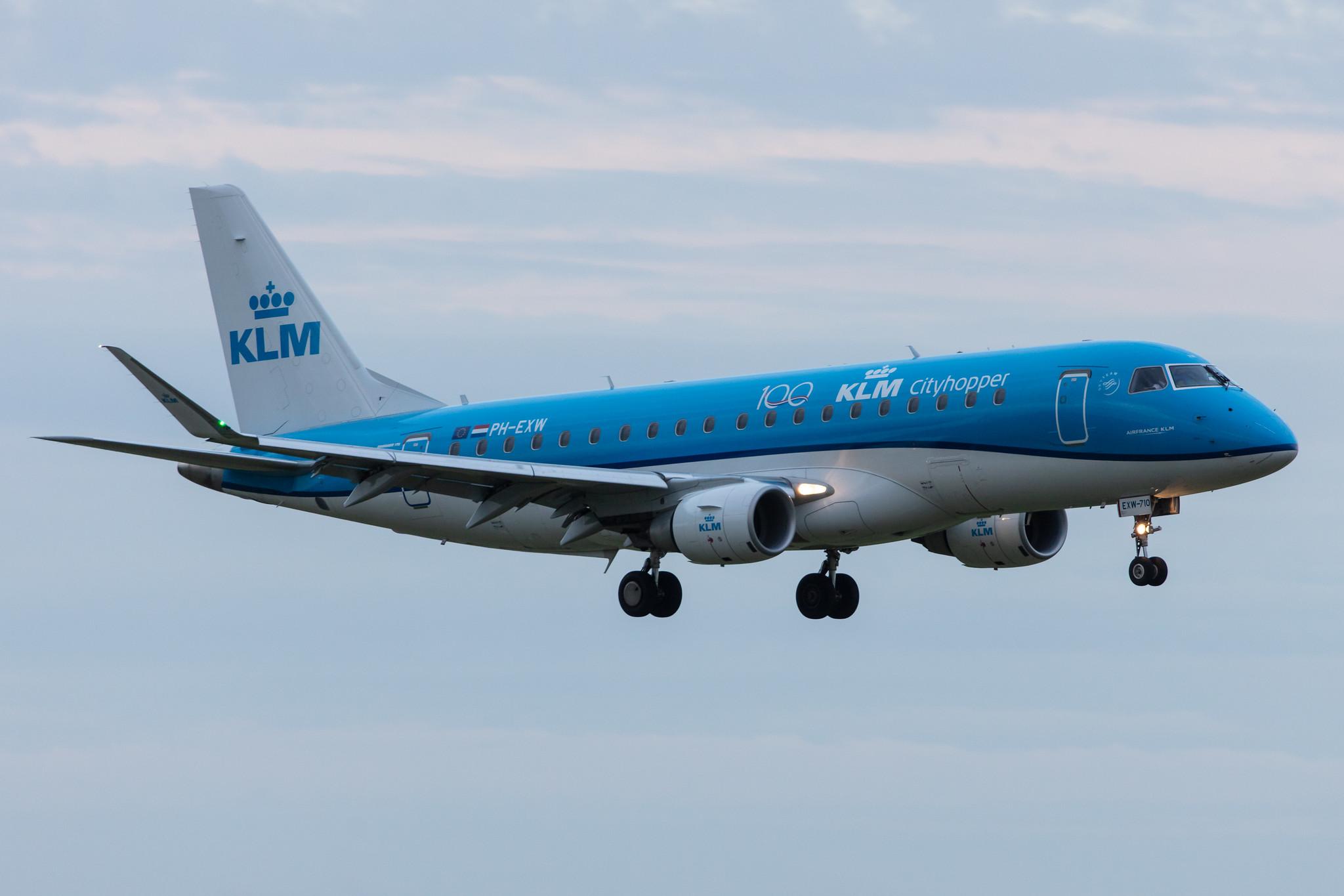 Amsterdam Airport Schiphol: KLM (KL / KLM) | Operator: KLM Cityhopper |  Embraer E175STD E75L | PH-EXW | MSN 17000710